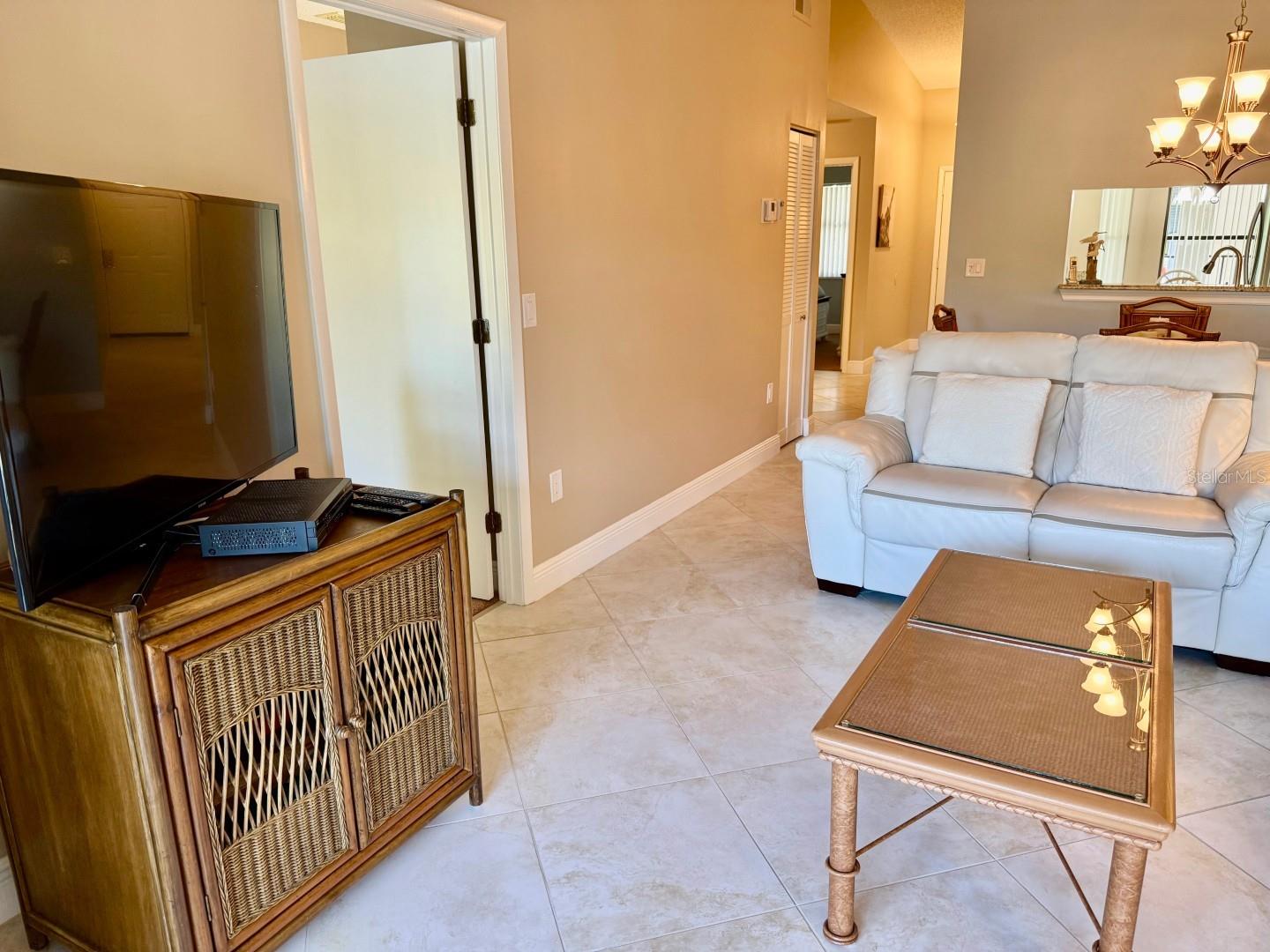 Image 11 of 84 For 4330 47th Avenue W 202