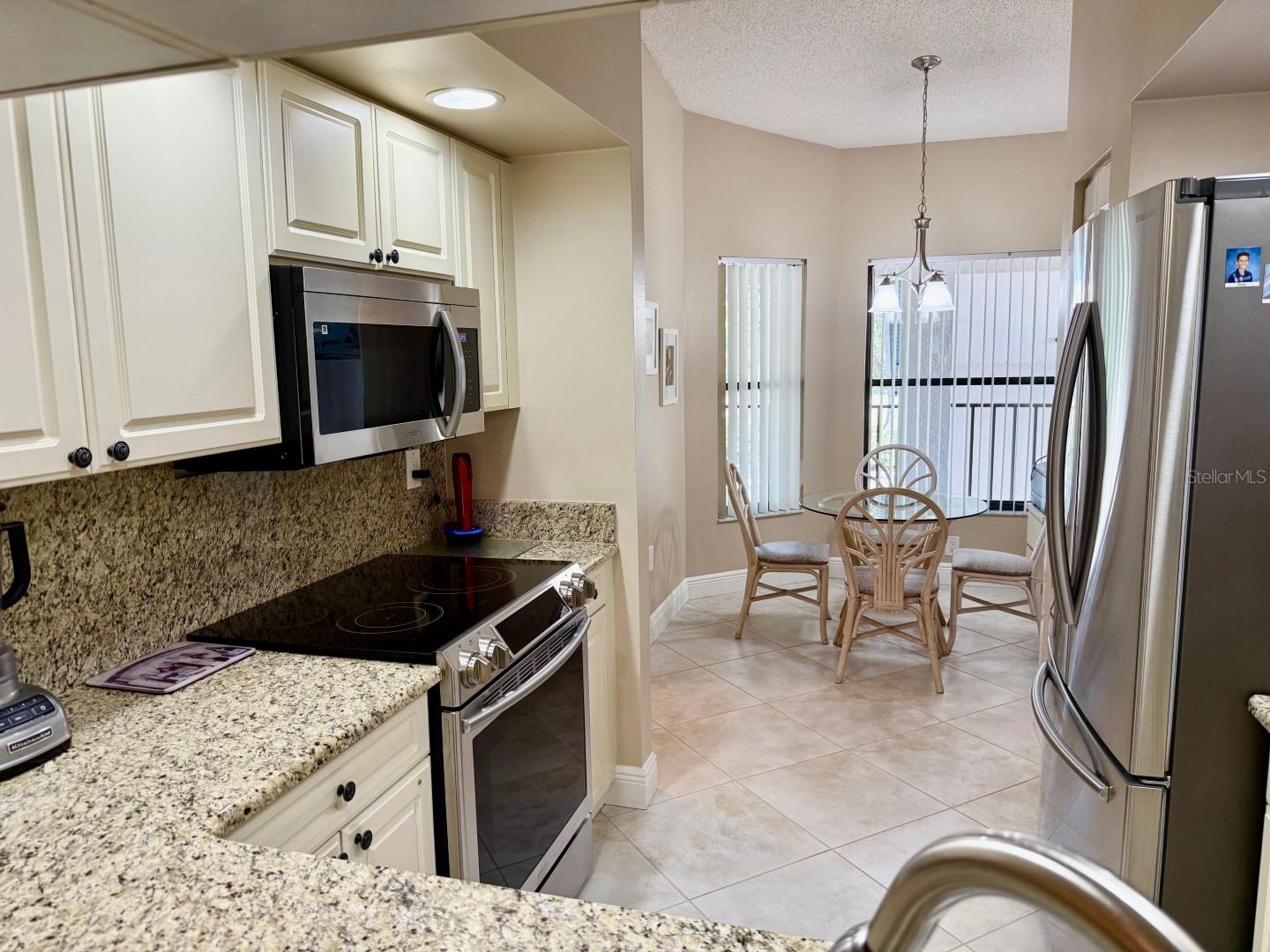 Image 19 of 84 For 4330 47th Avenue W 202