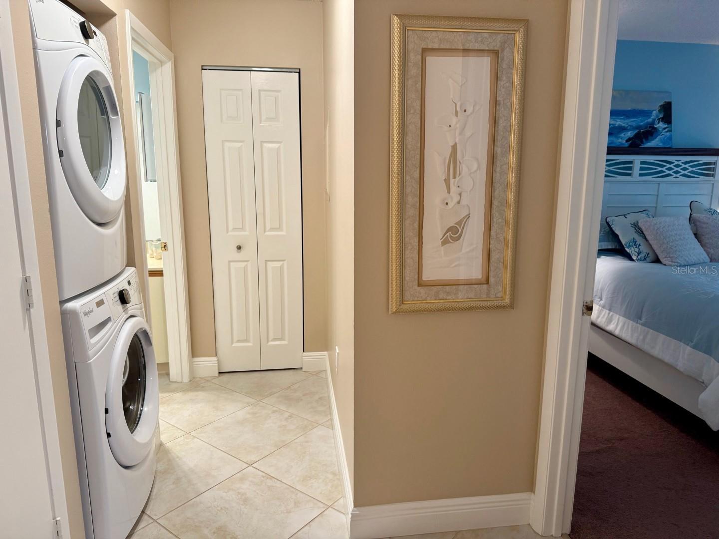 Image 32 of 84 For 4330 47th Avenue W 202