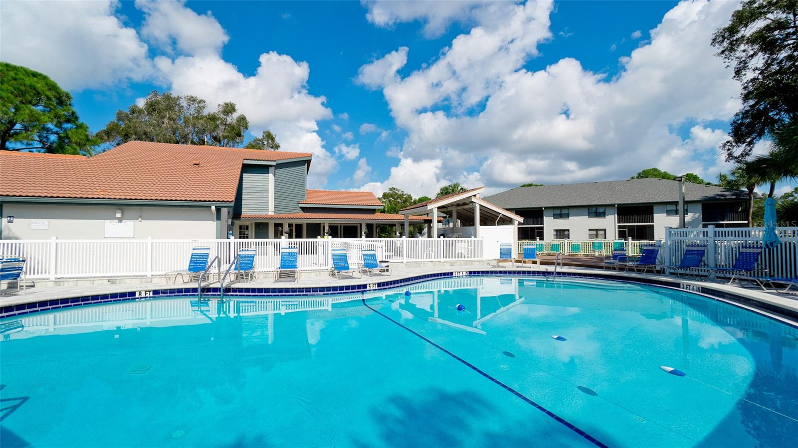 Image 52 of 84 For 4330 47th Avenue W 202