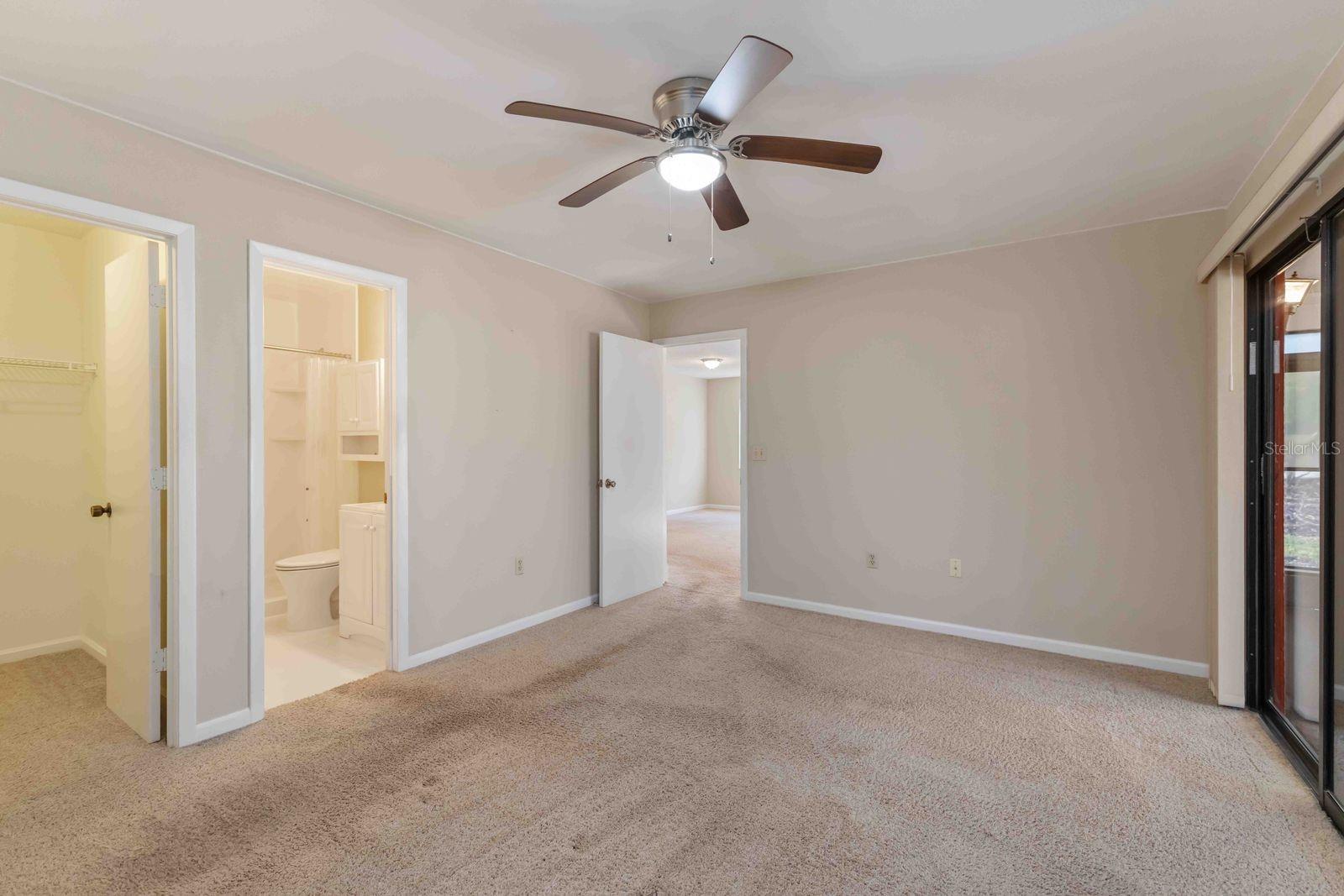 Image 22 of 34 For 121 Oak Hill Drive 1