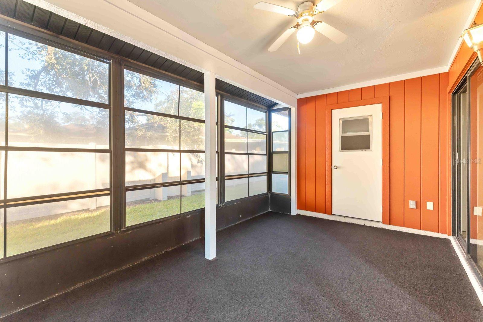 Image 30 of 34 For 121 Oak Hill Drive 1