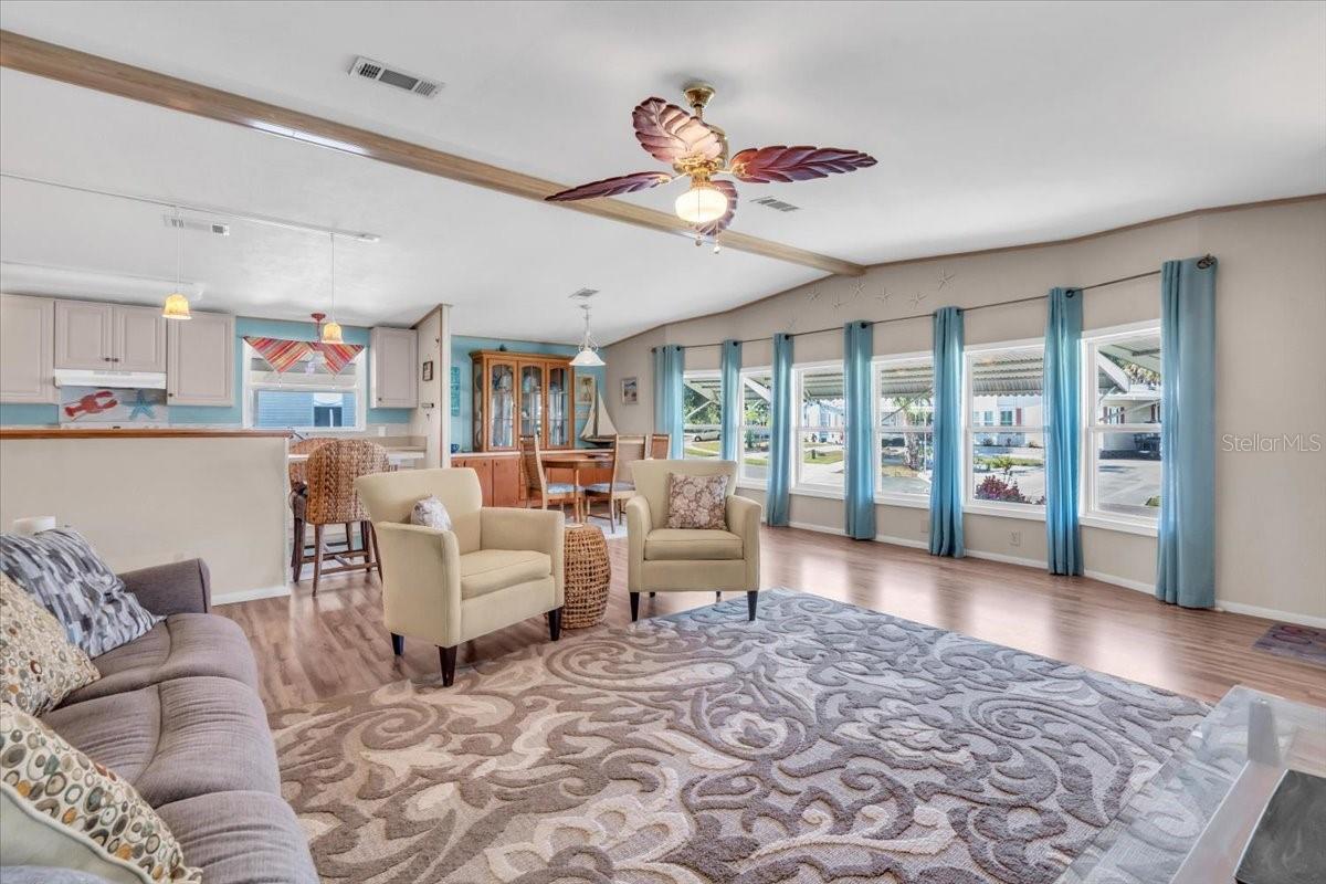 Image 10 of 35 For 8416 Imperial Circle