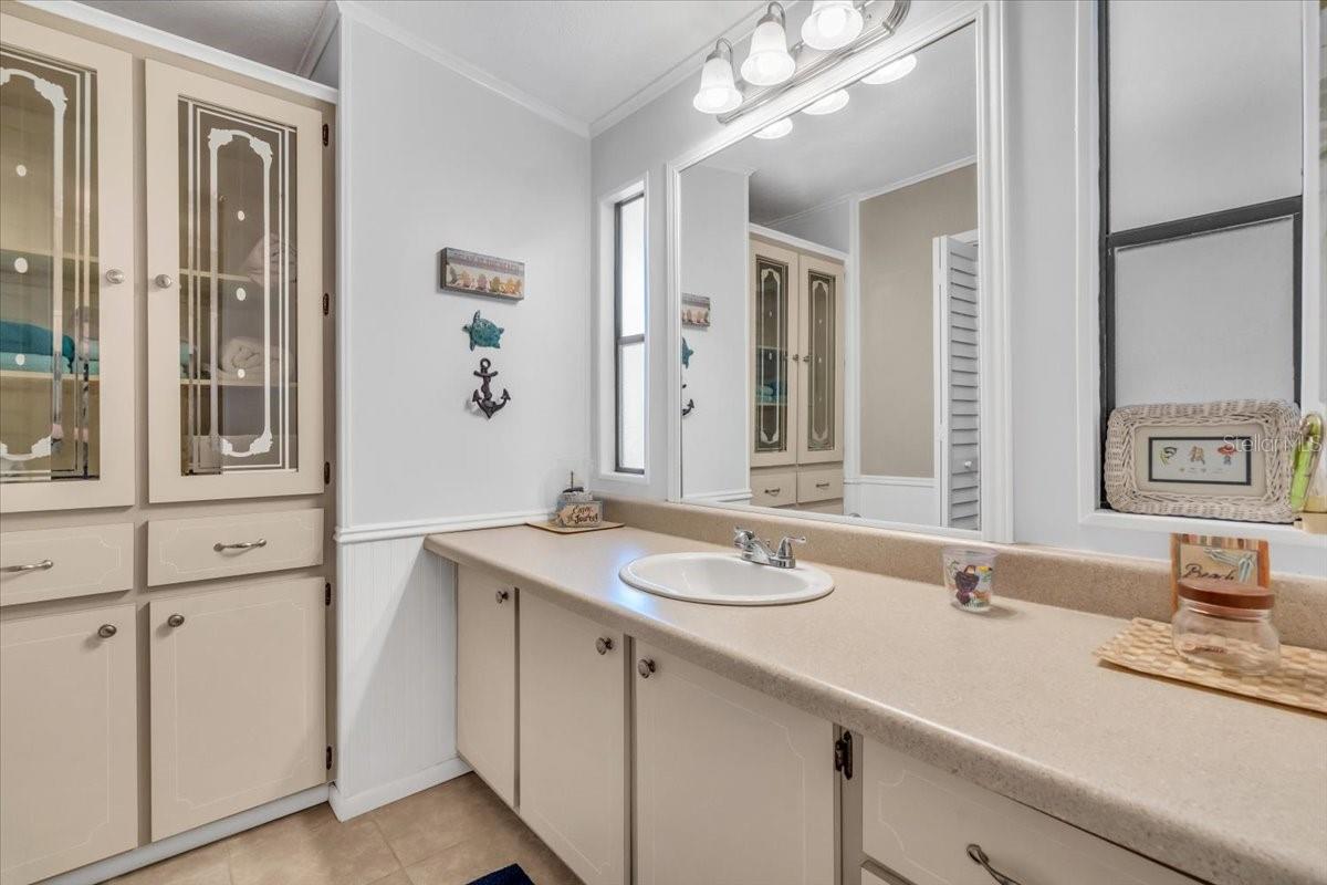 Image 21 of 35 For 8416 Imperial Circle