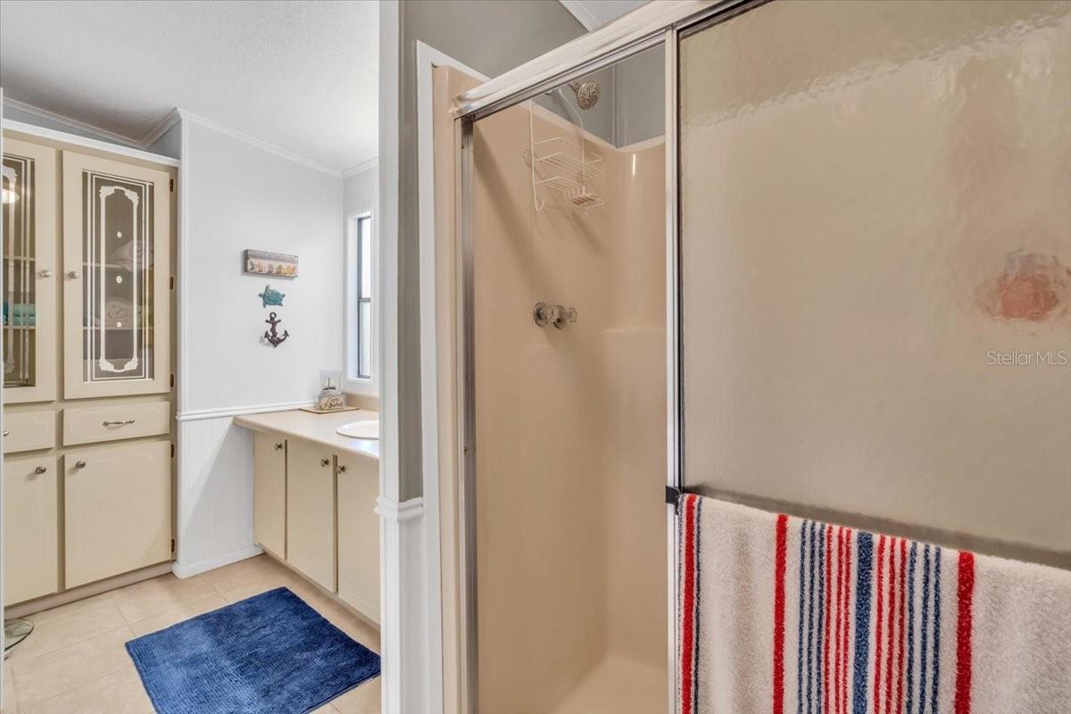 Image 22 of 35 For 8416 Imperial Circle