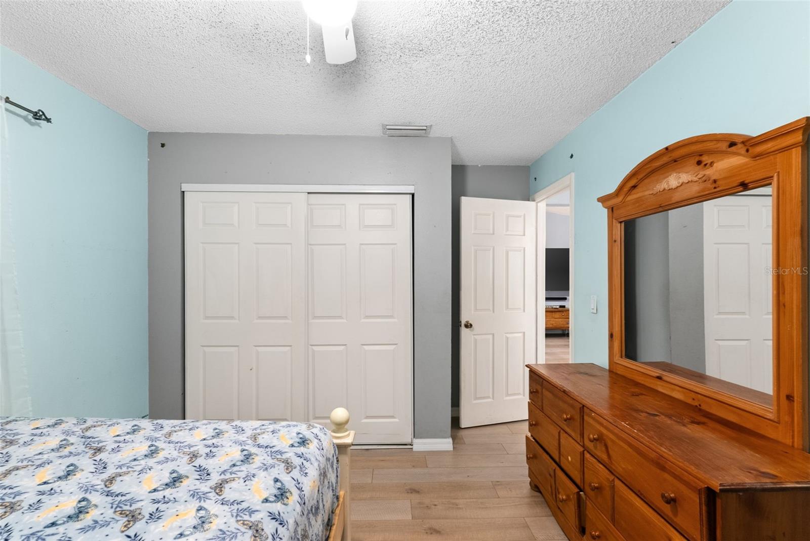 Image 17 of 32 For 3104 35th Avenue W