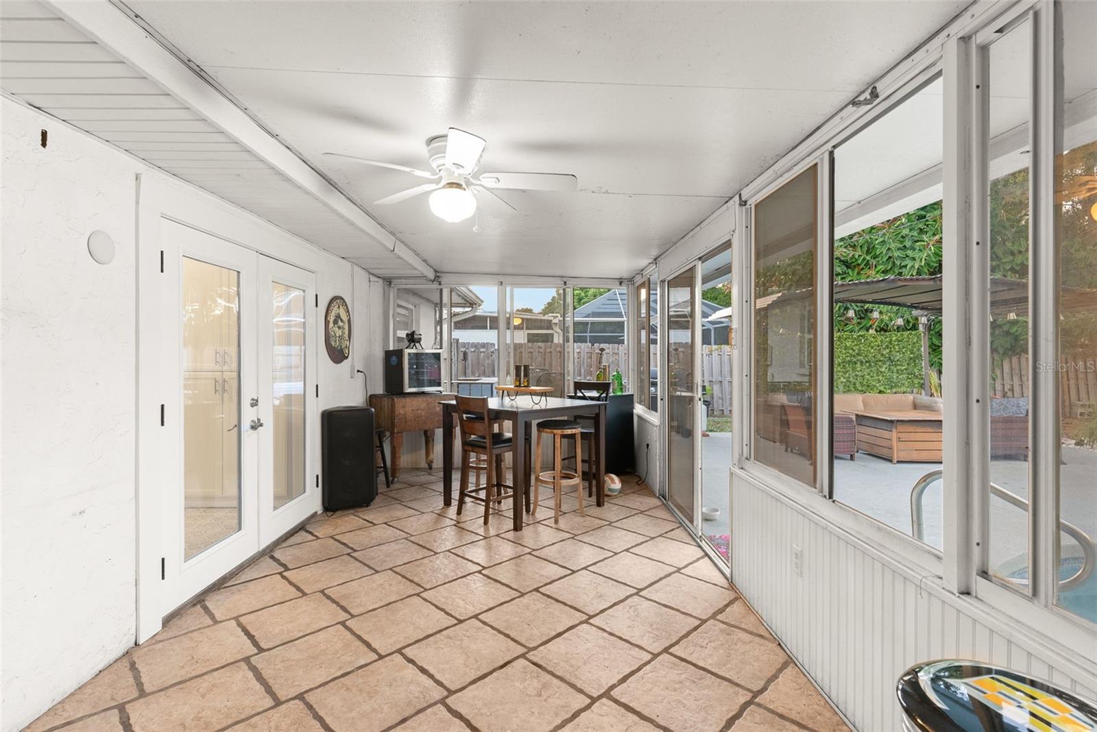 Image 21 of 32 For 3104 35th Avenue W