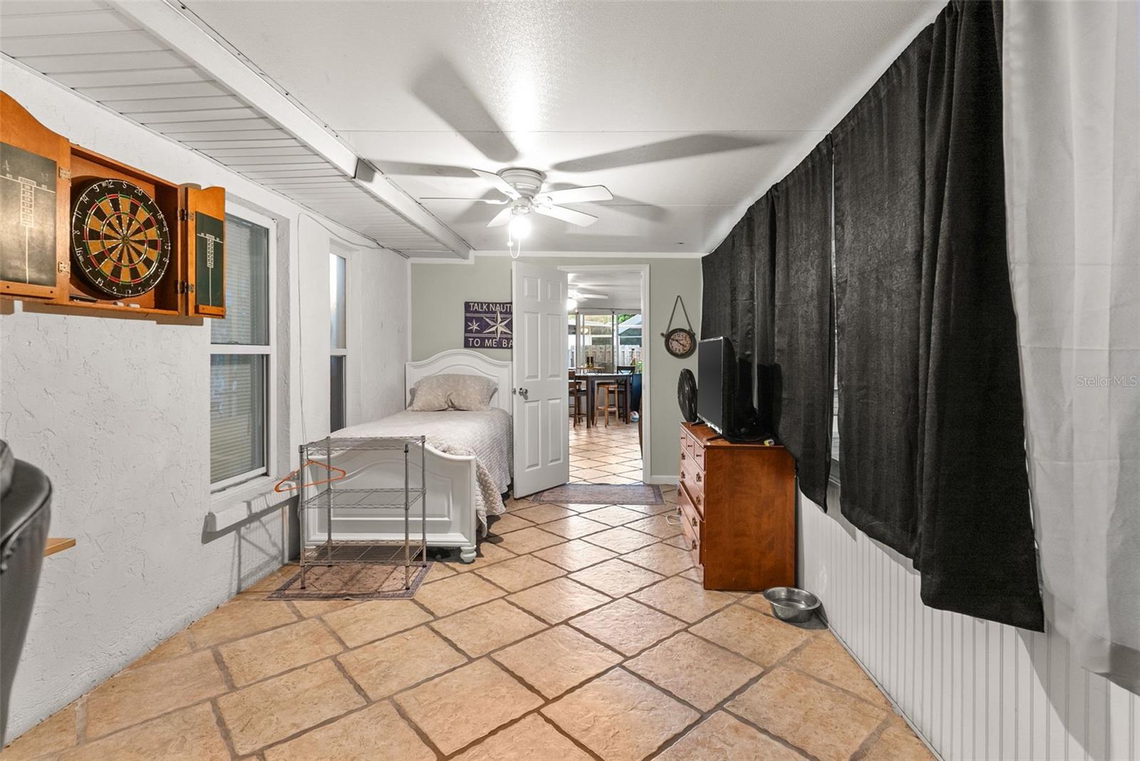 Image 23 of 32 For 3104 35th Avenue W