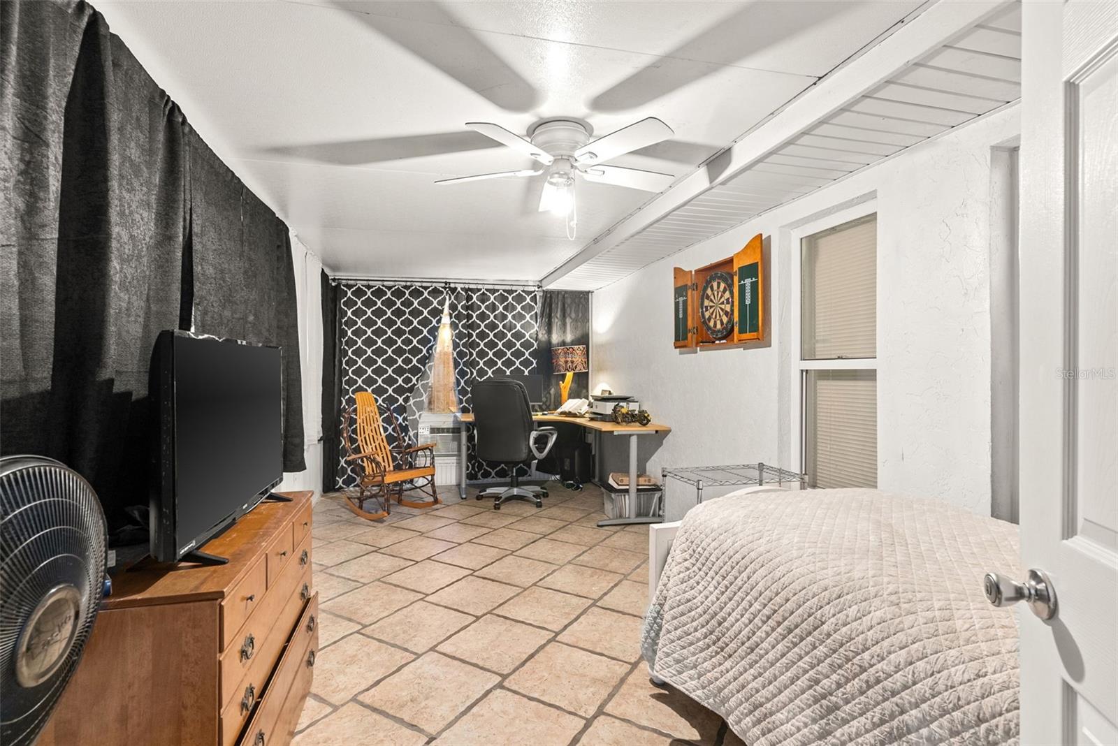 Image 24 of 32 For 3104 35th Avenue W