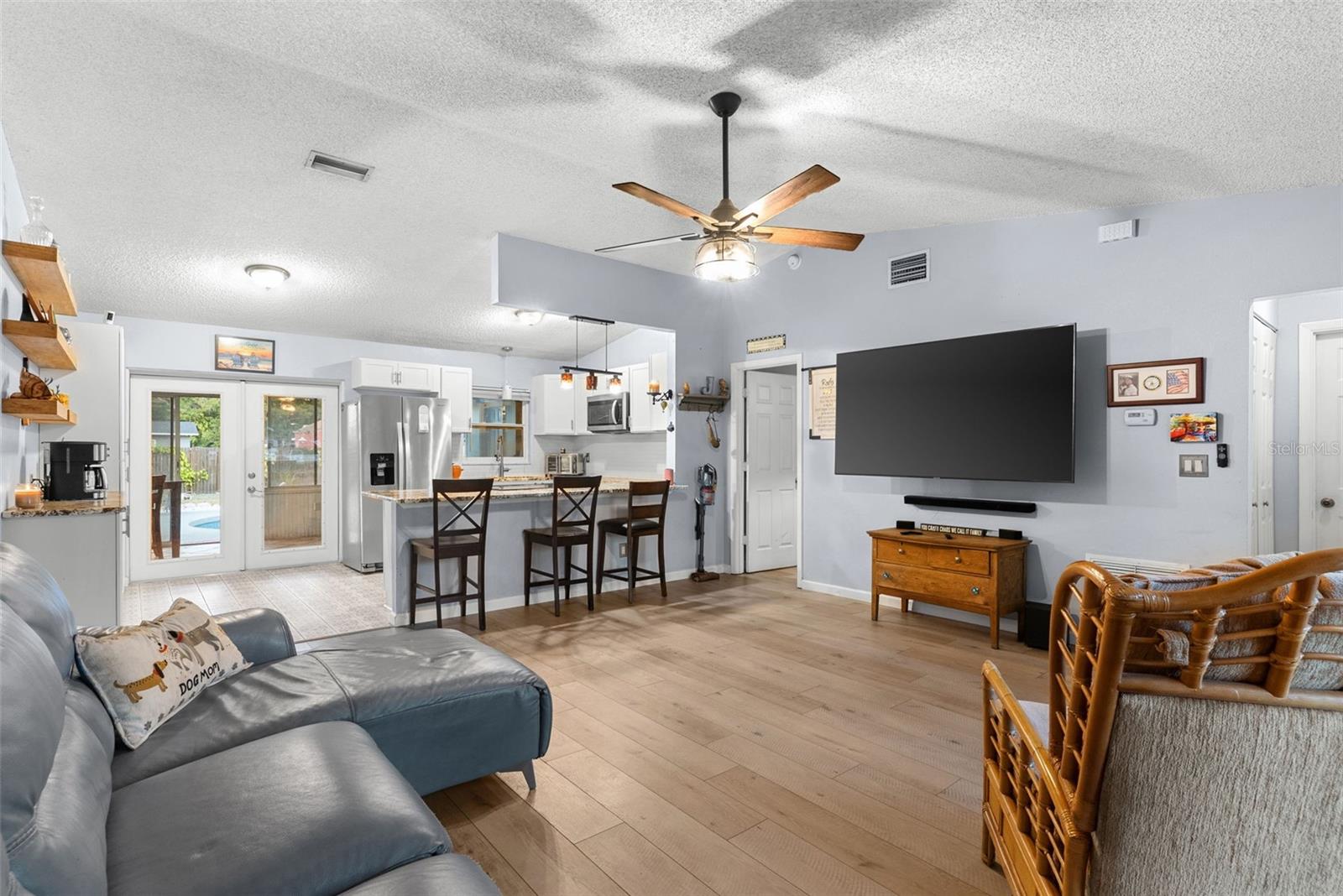 Image 7 of 32 For 3104 35th Avenue W