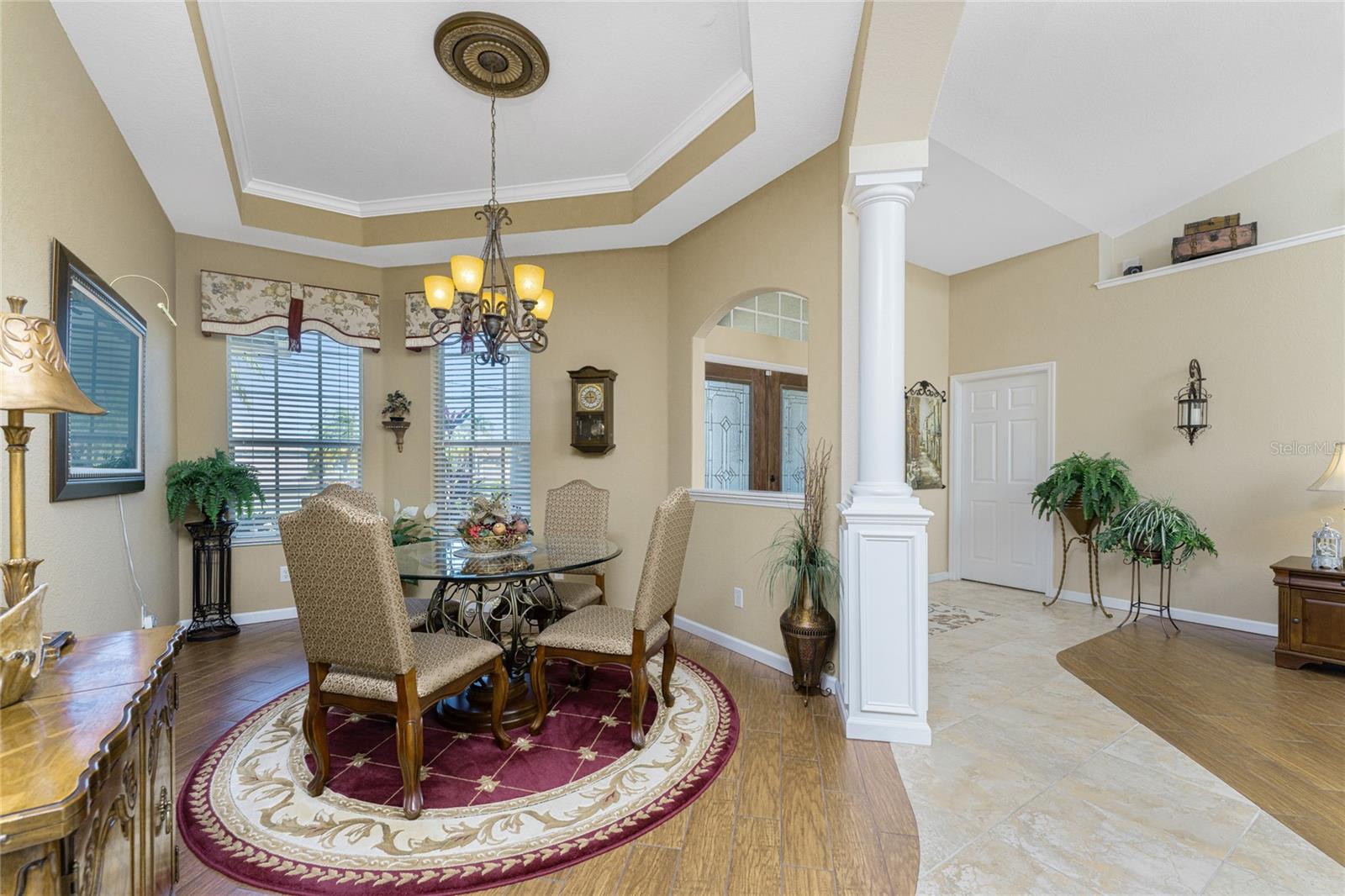 Image 10 of 62 For 290 Rotonda Boulevard E