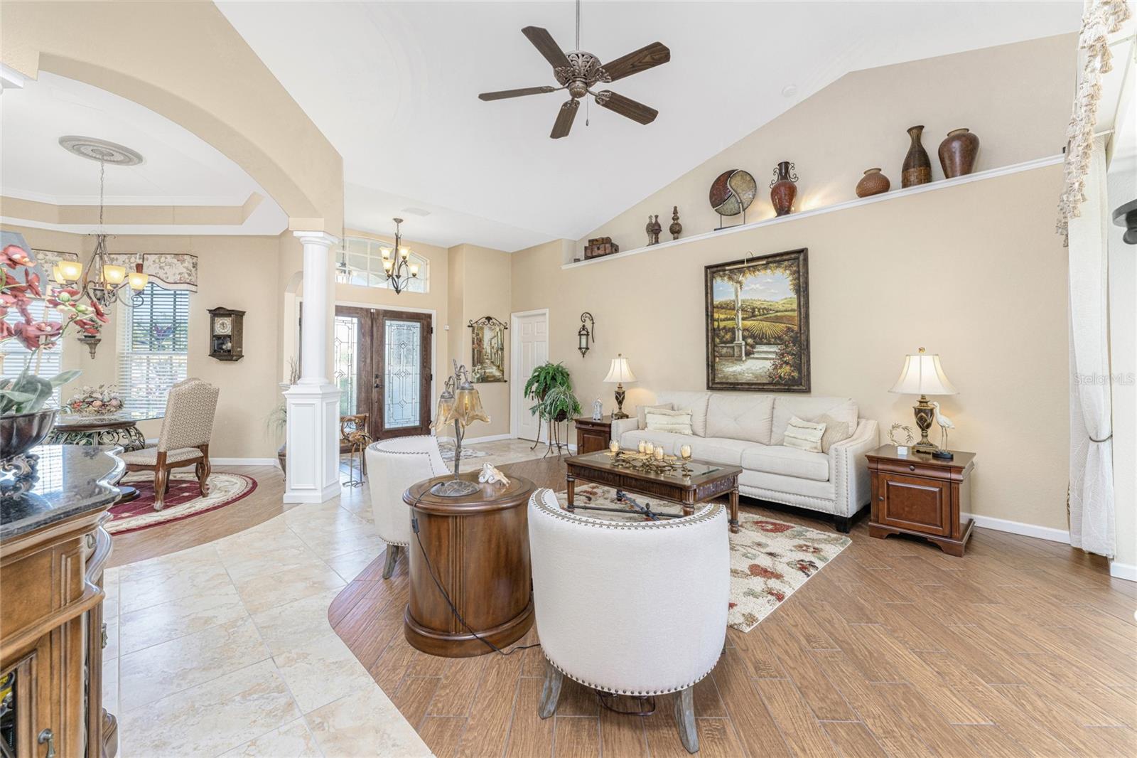 Image 15 of 62 For 290 Rotonda Boulevard E