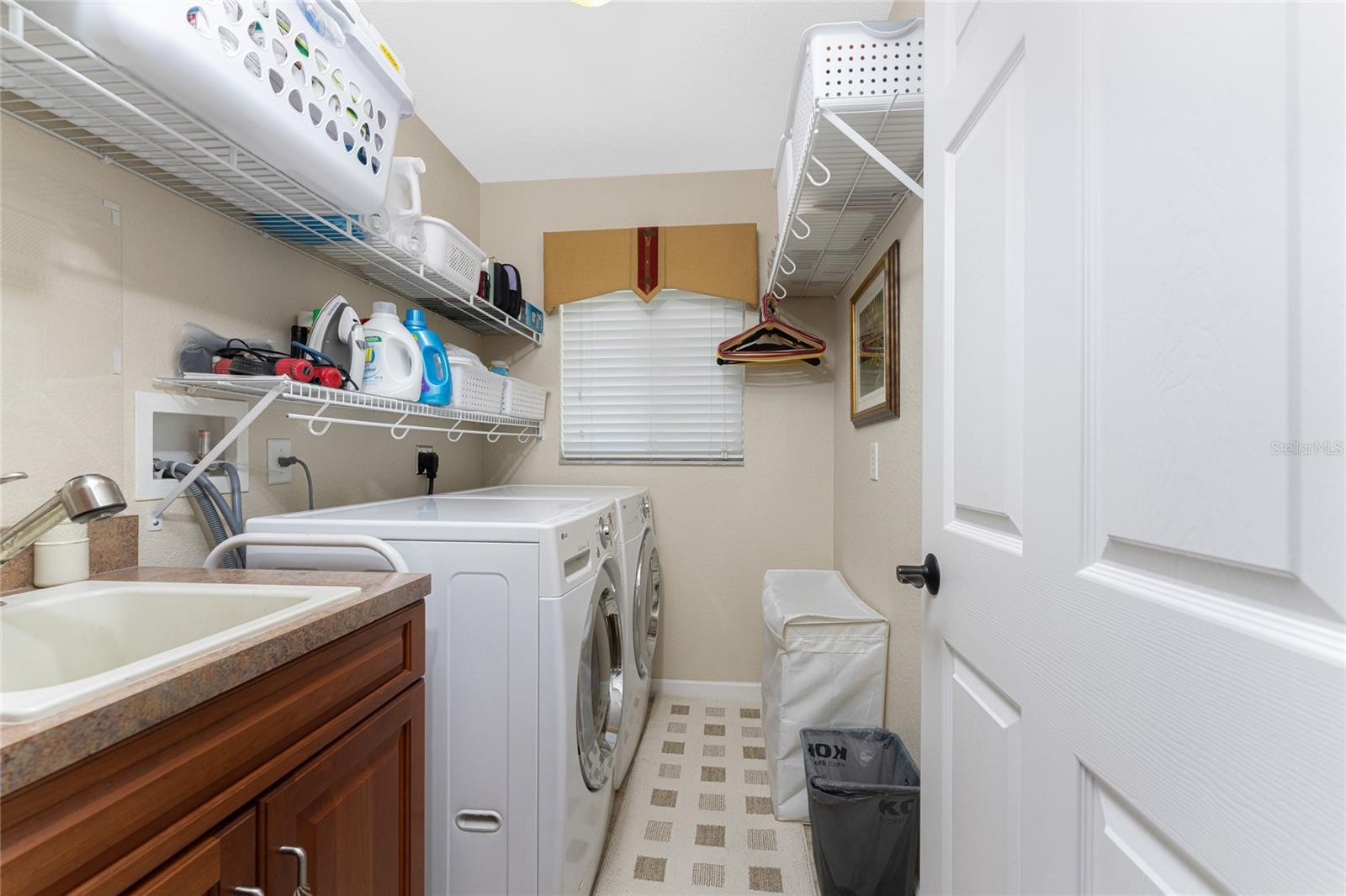 Image 27 of 62 For 290 Rotonda Boulevard E