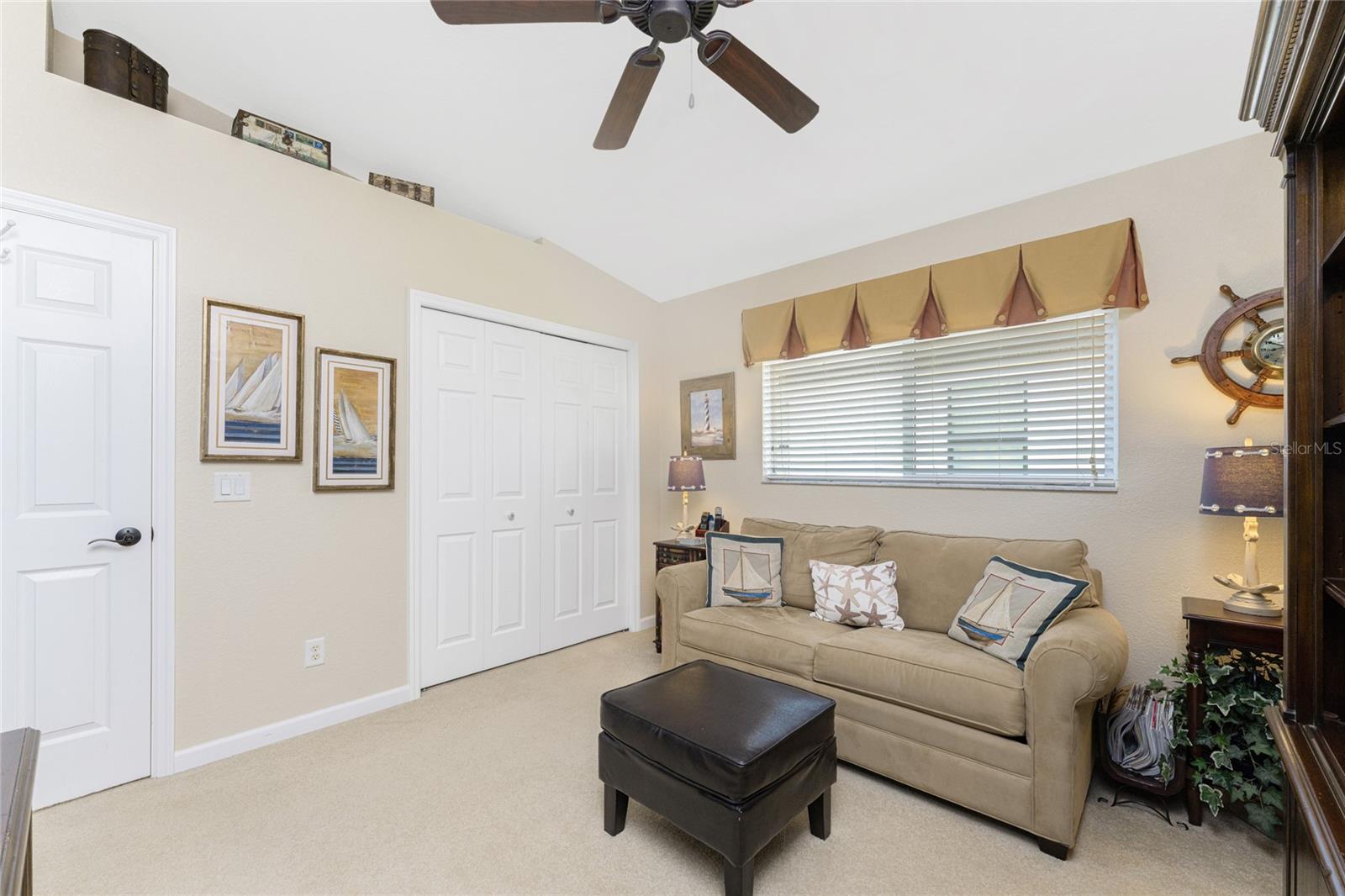 Image 32 of 62 For 290 Rotonda Boulevard E