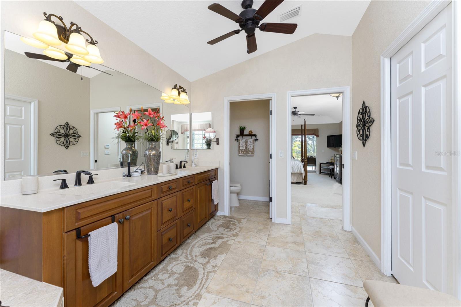 Image 39 of 62 For 290 Rotonda Boulevard E