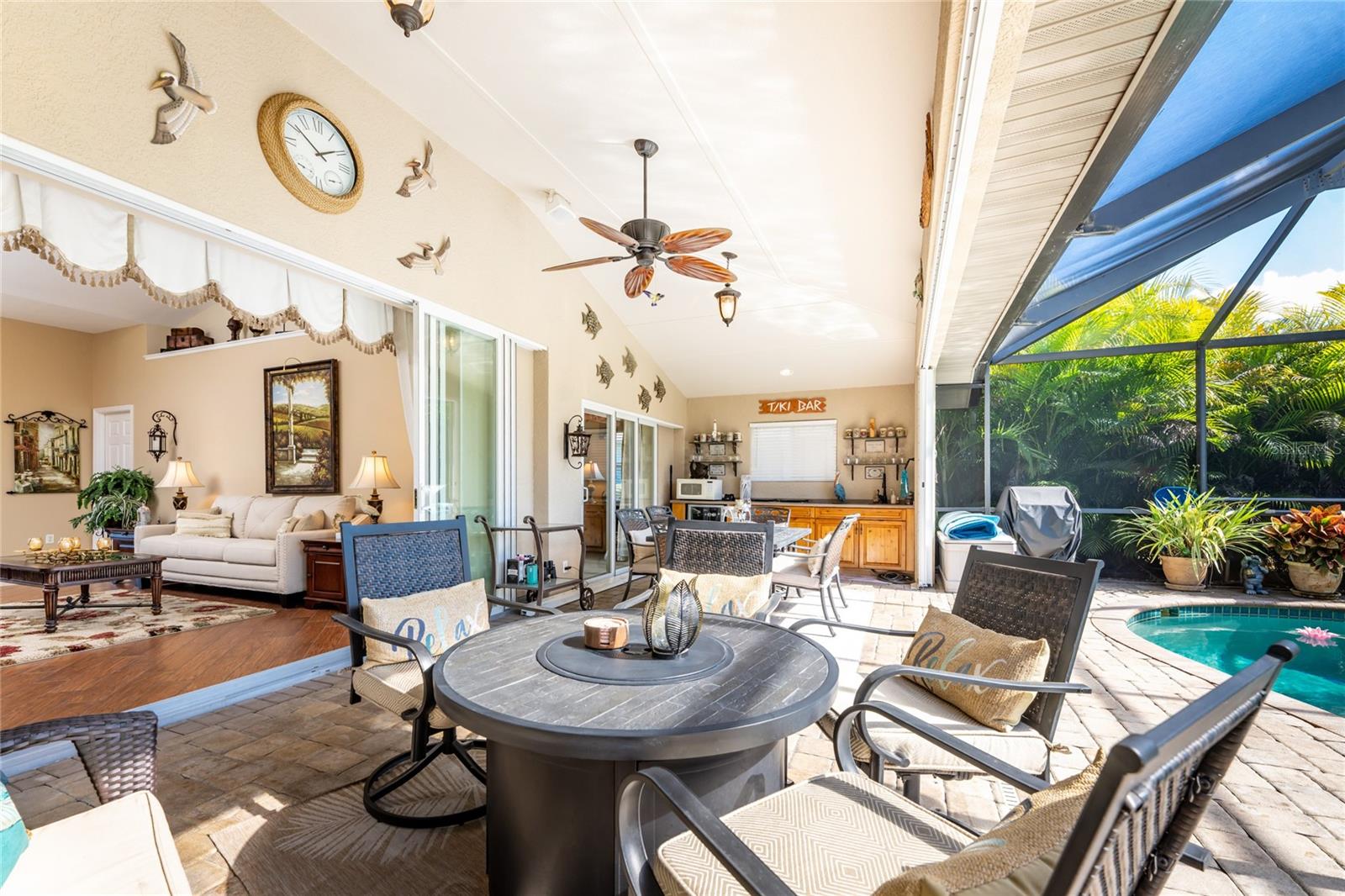 Image 43 of 62 For 290 Rotonda Boulevard E