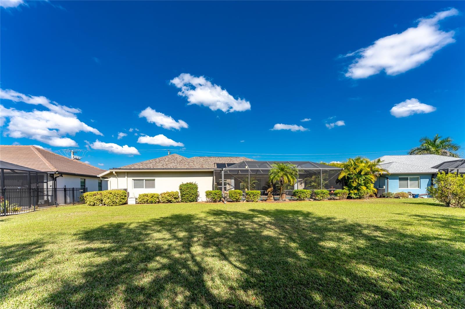 Image 51 of 62 For 290 Rotonda Boulevard E