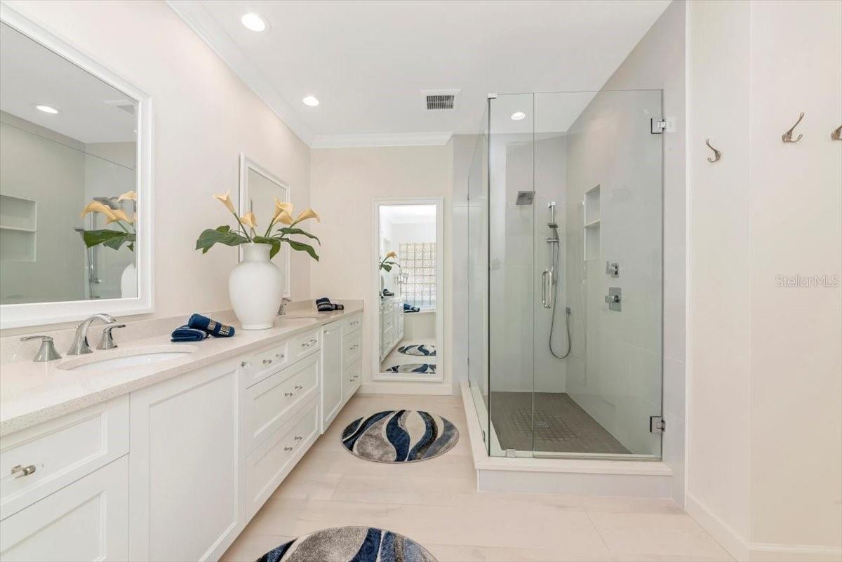 Image 36 of 85 For 3264 Alex Findlay Place 1