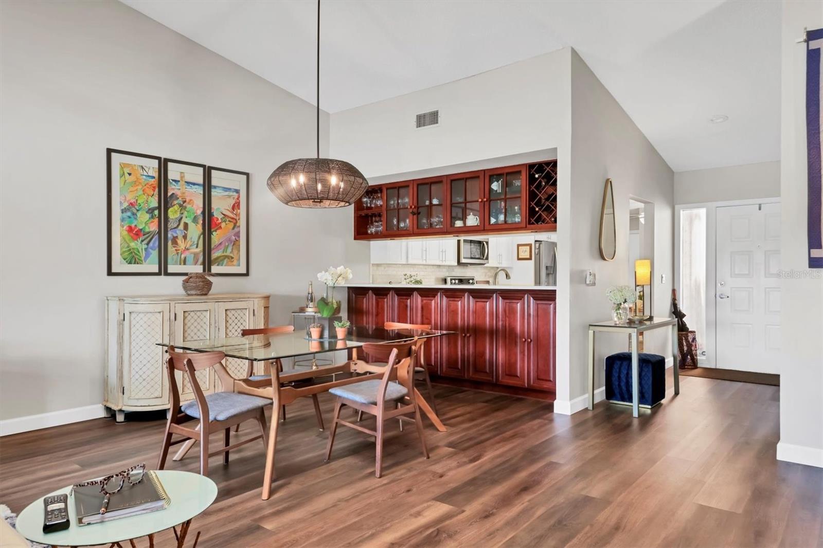 Image 18 of 55 For 3861 Wilshire Circle W 115