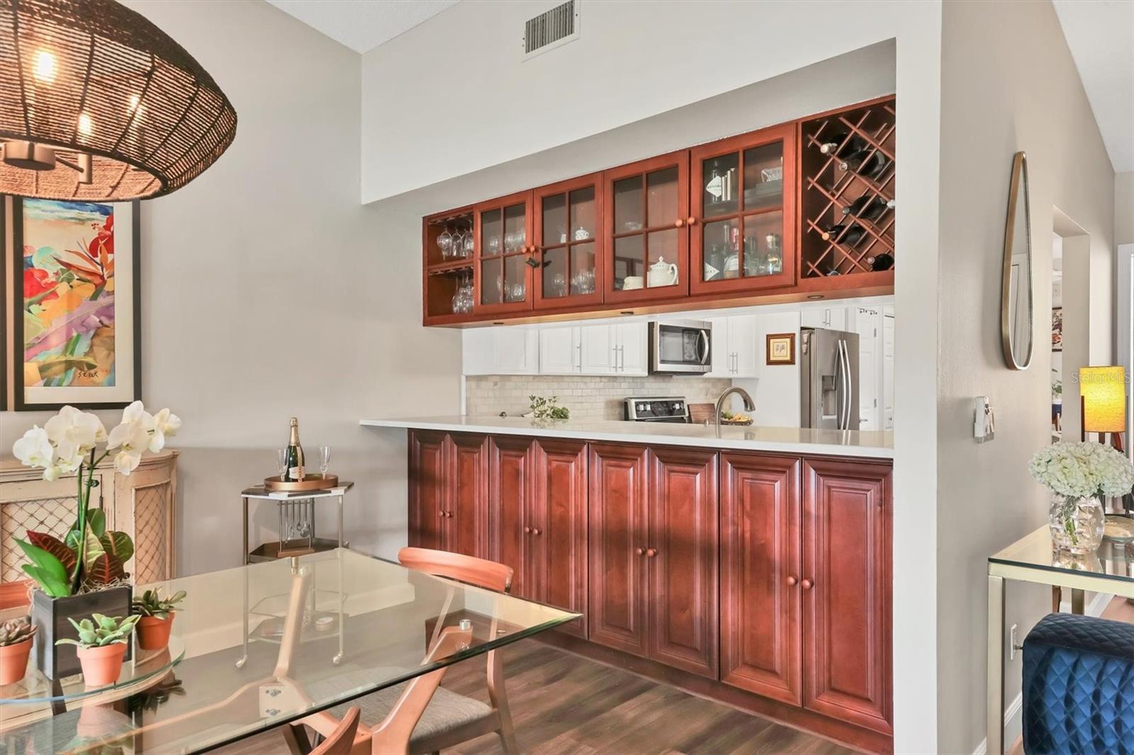 Image 21 of 55 For 3861 Wilshire Circle W 115