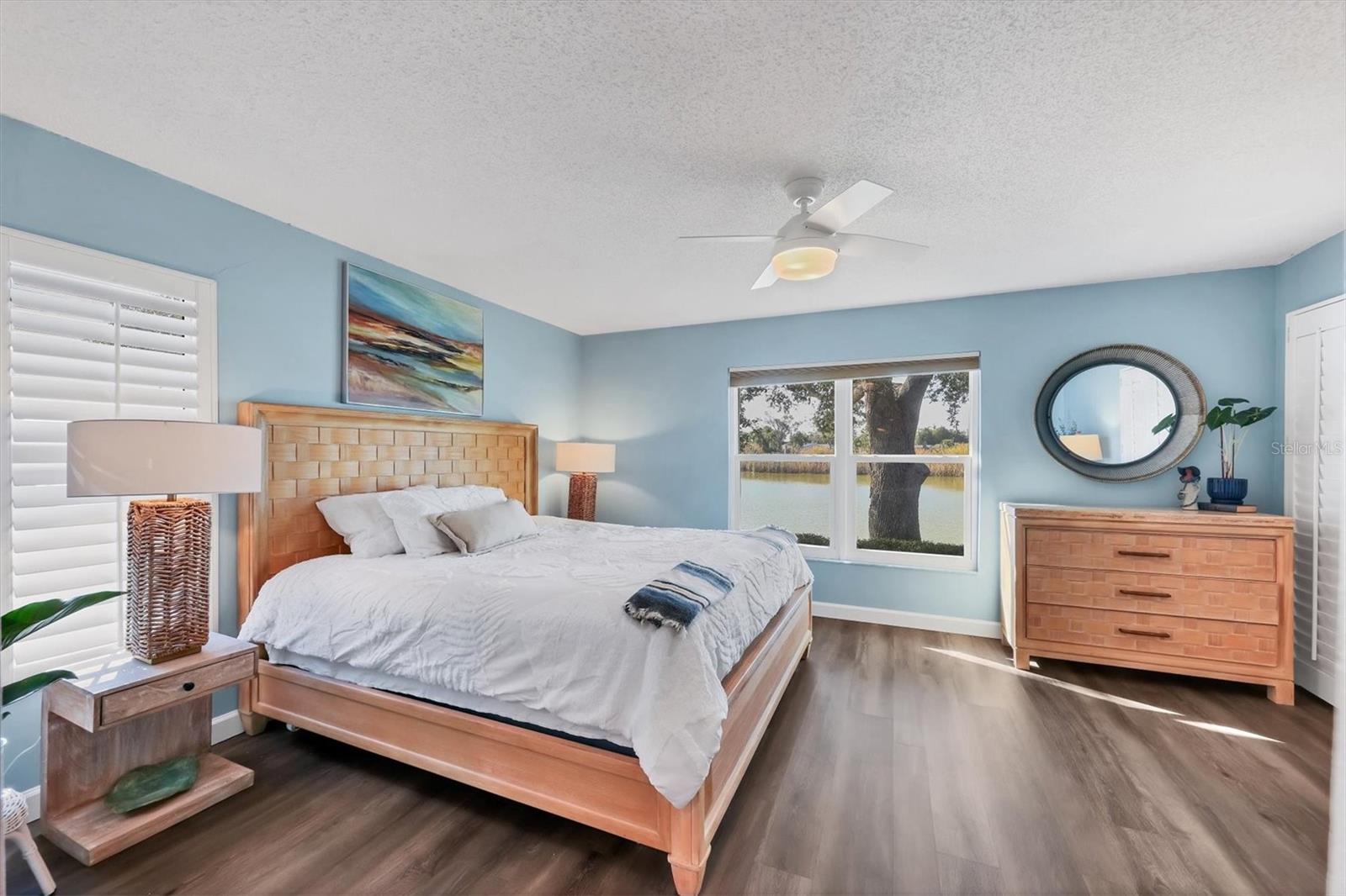 Image 22 of 55 For 3861 Wilshire Circle W 115