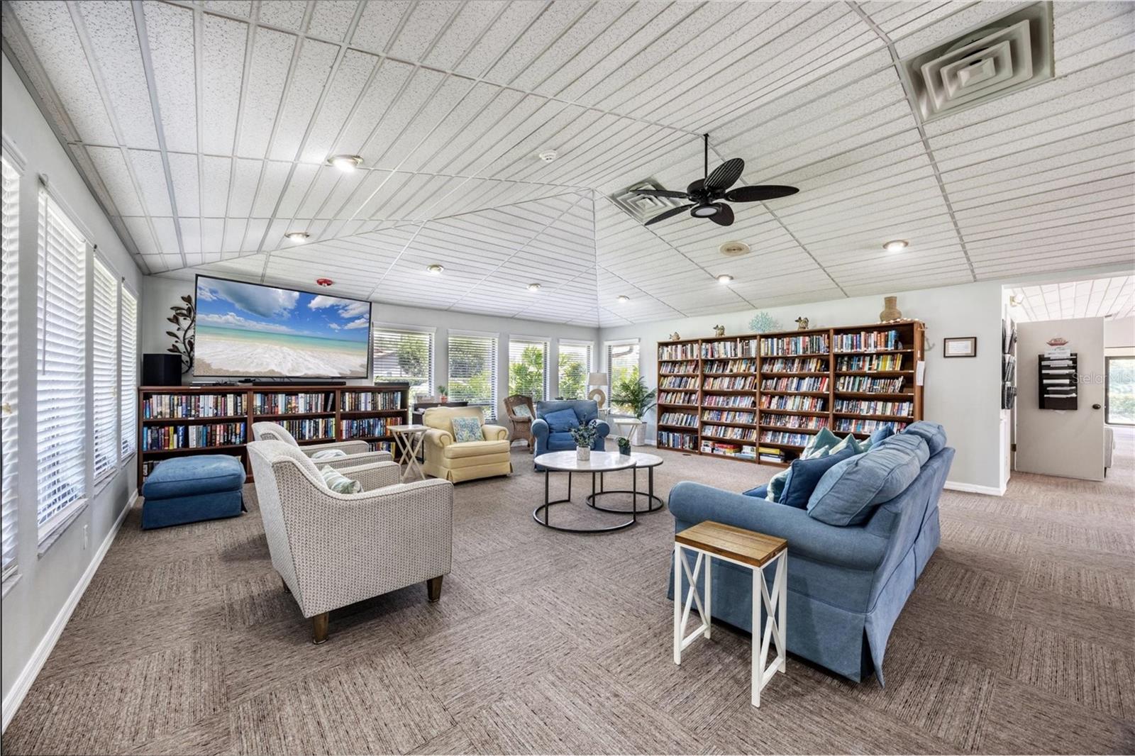 Image 47 of 55 For 3861 Wilshire Circle W 115