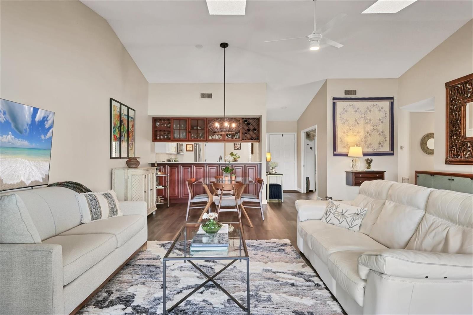 Image 9 of 55 For 3861 Wilshire Circle W 115