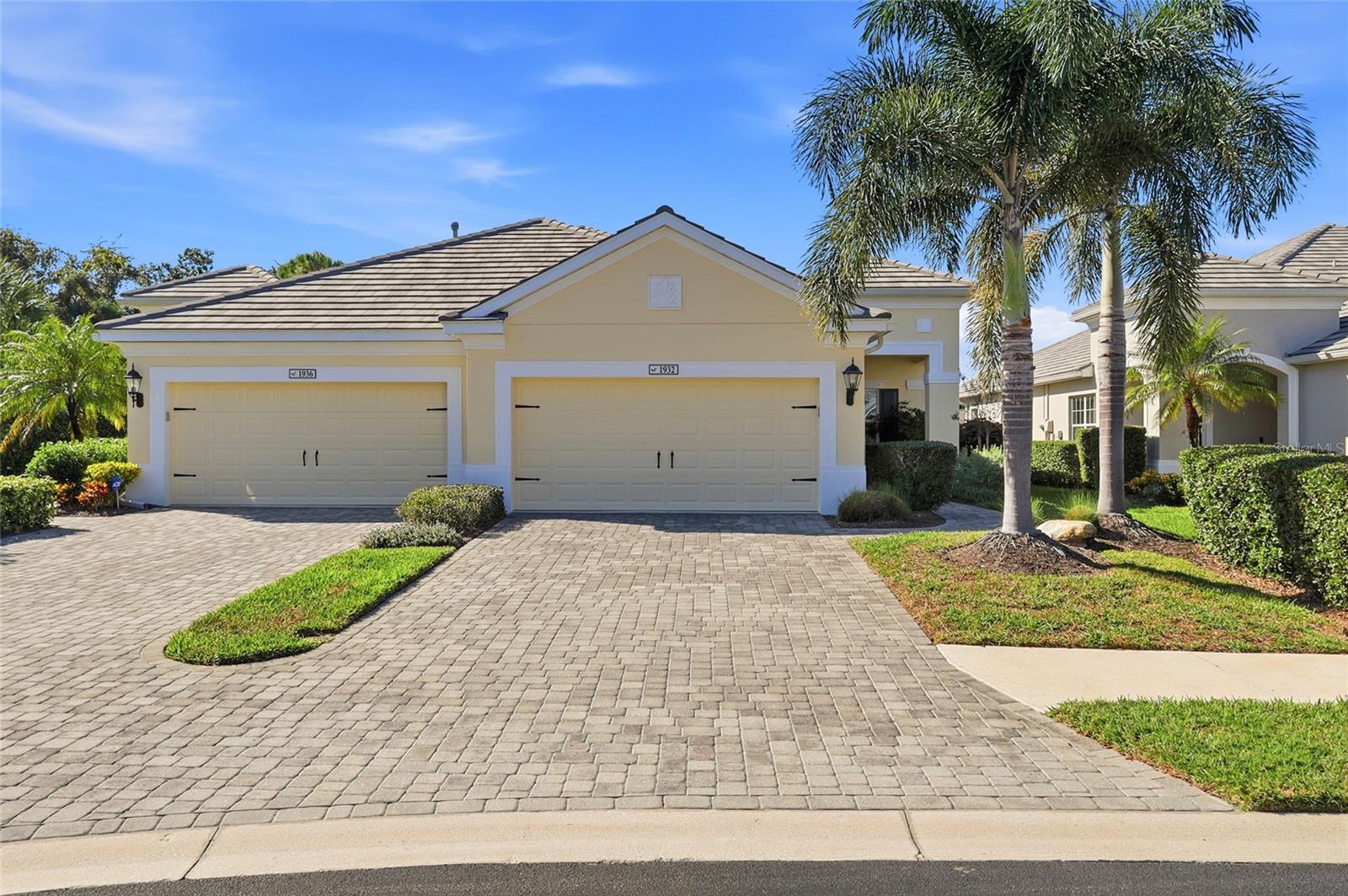 Details for 1932 Orange Lake Cove, BRADENTON, FL 34211