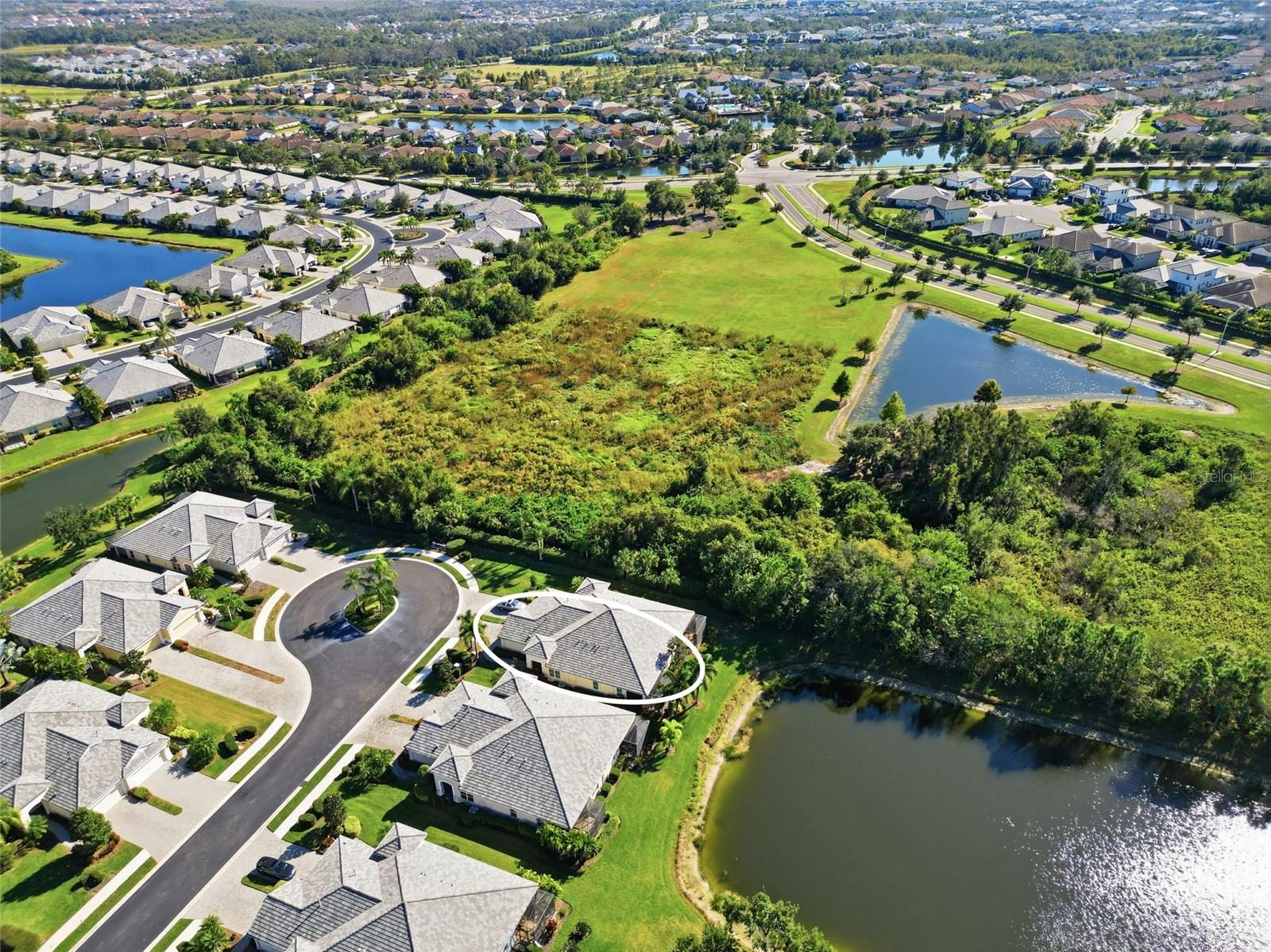 Image 42 of 45 For 1932 Orange Lake Cove