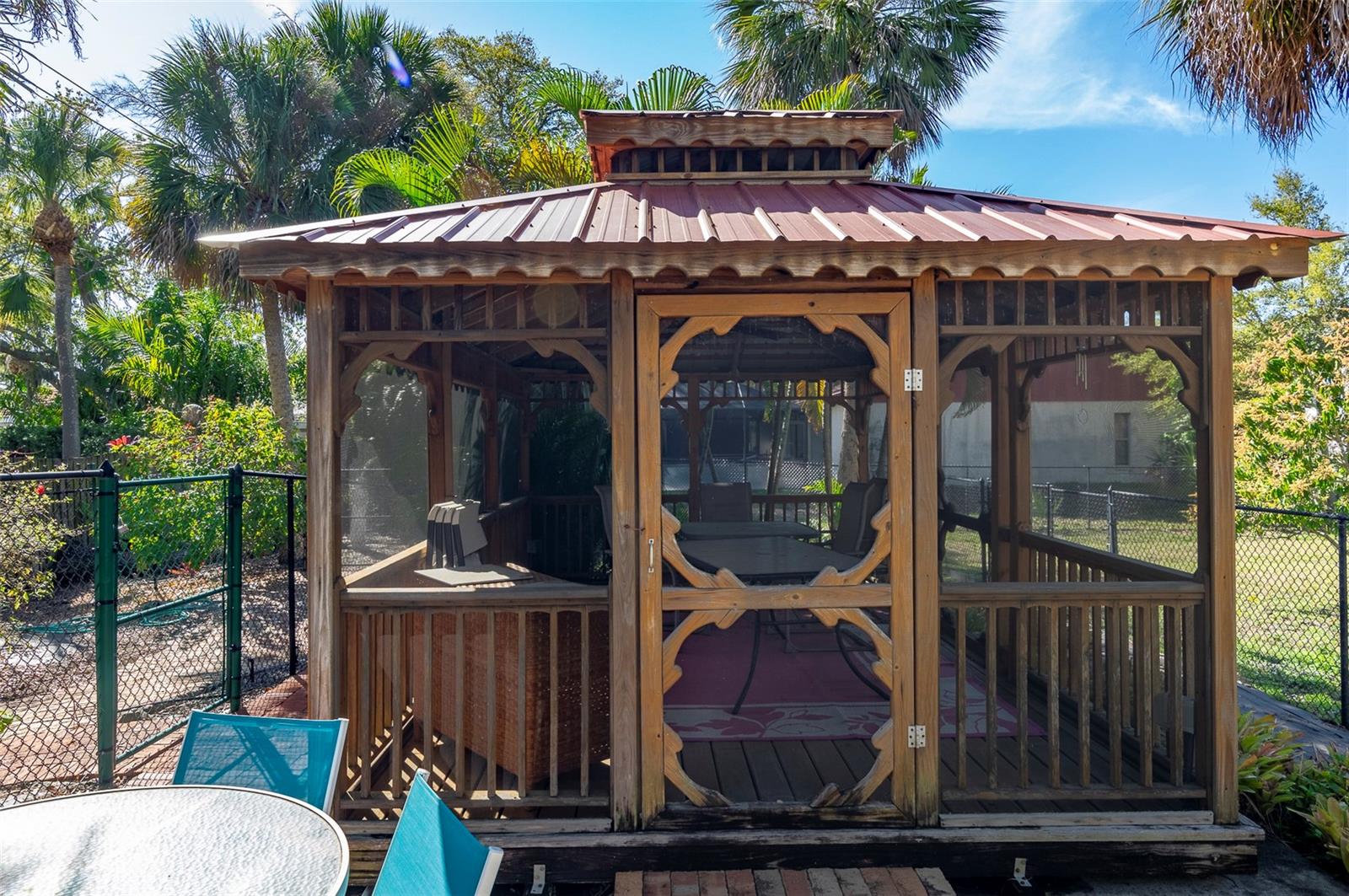 Image 5 of 8 For Fiesta Drive