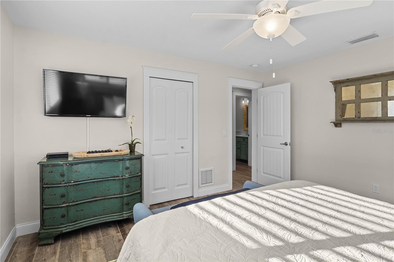 Image 28 of 48 For 312 Hardin Avenue