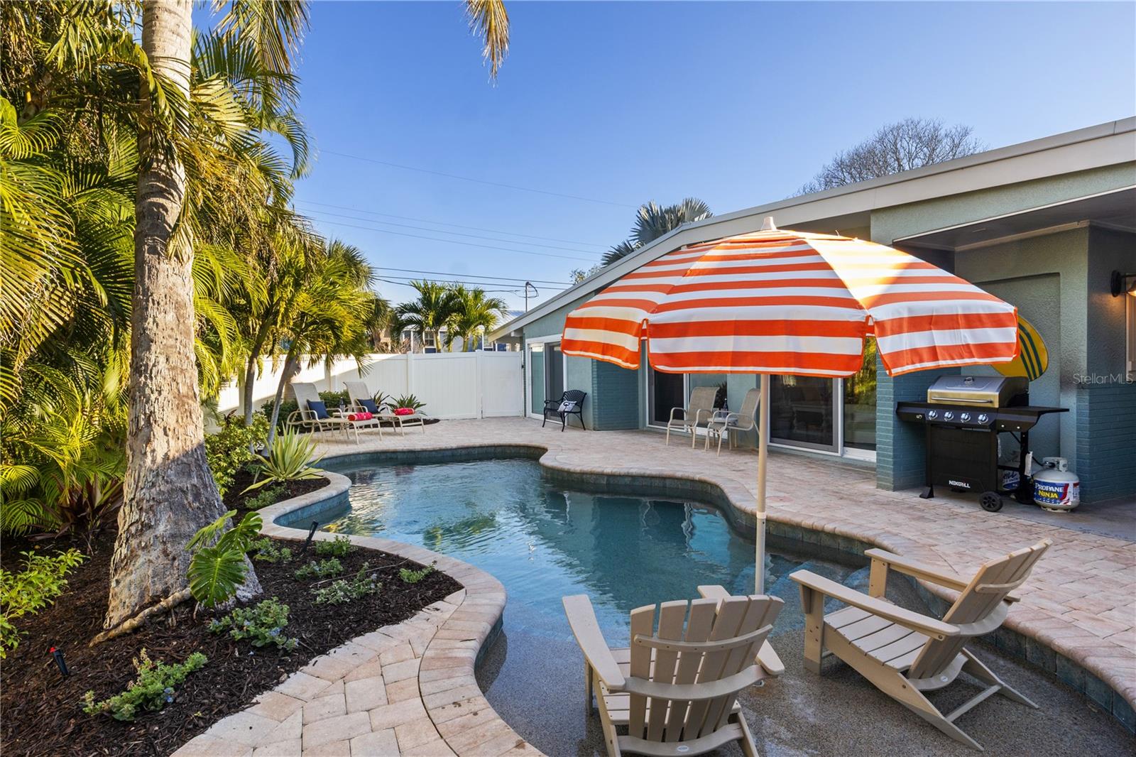 Image 3 of 48 For 312 Hardin Avenue