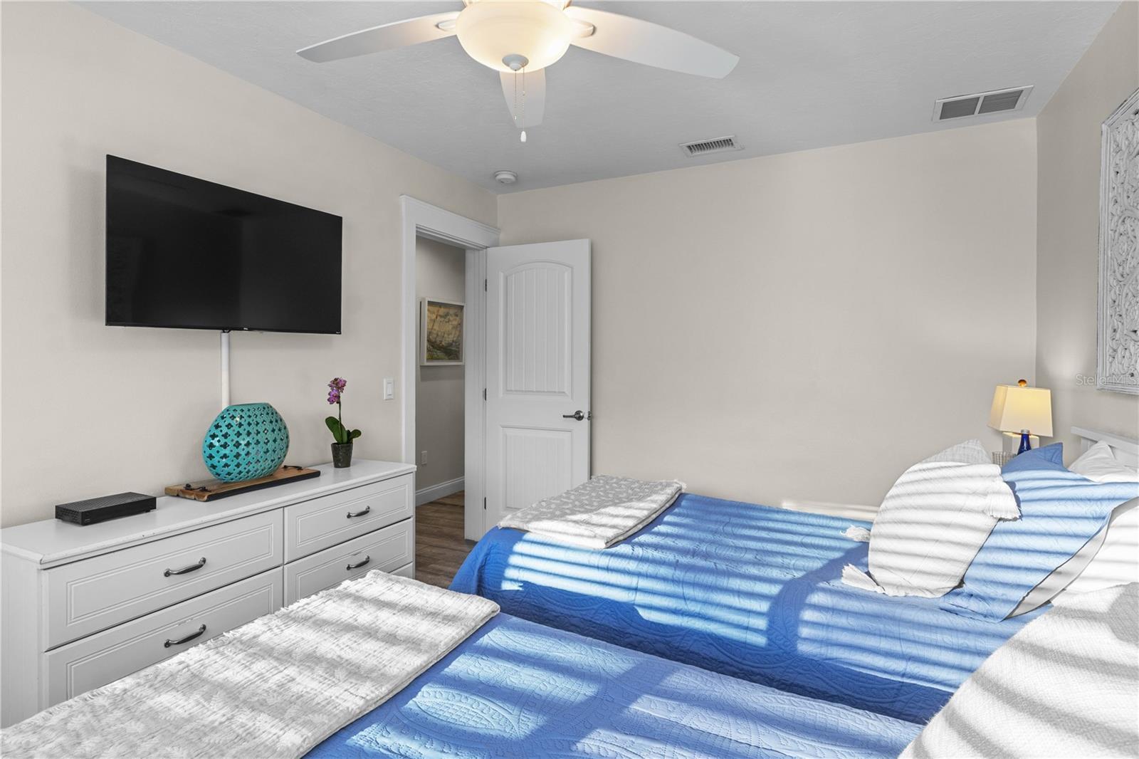 Image 36 of 48 For 312 Hardin Avenue