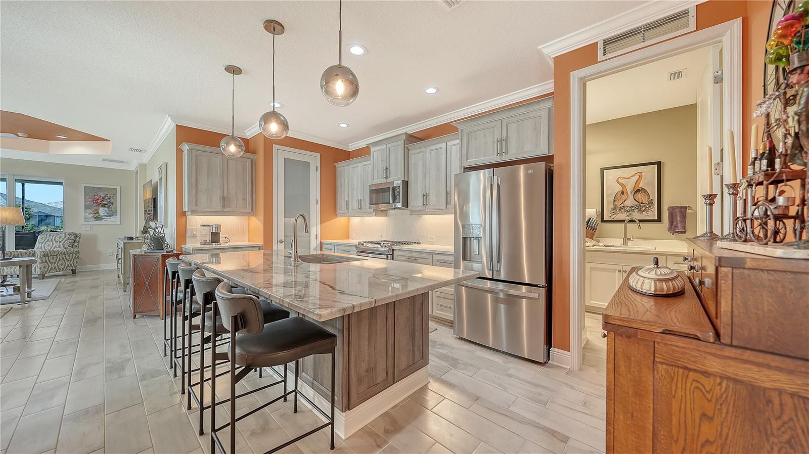 Image 16 of 44 For 10016 Lake Wales Circle