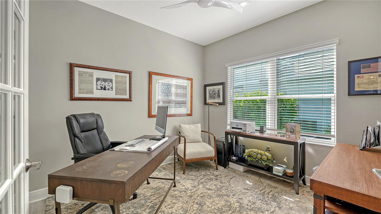 Image 21 of 44 For 10016 Lake Wales Circle