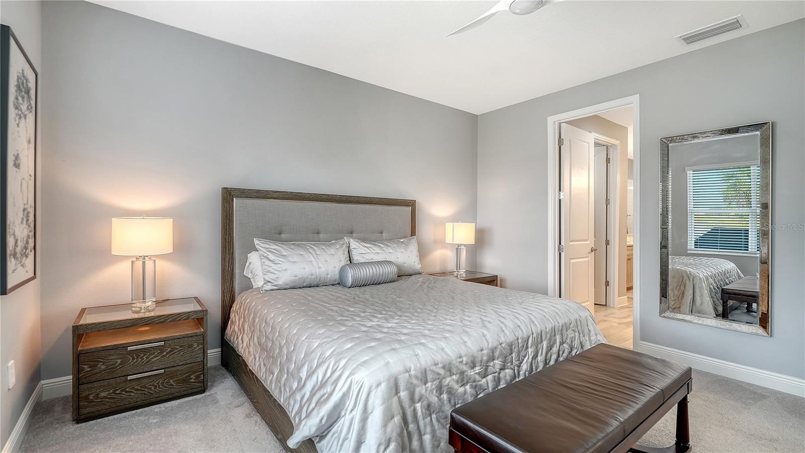 Image 25 of 44 For 10016 Lake Wales Circle