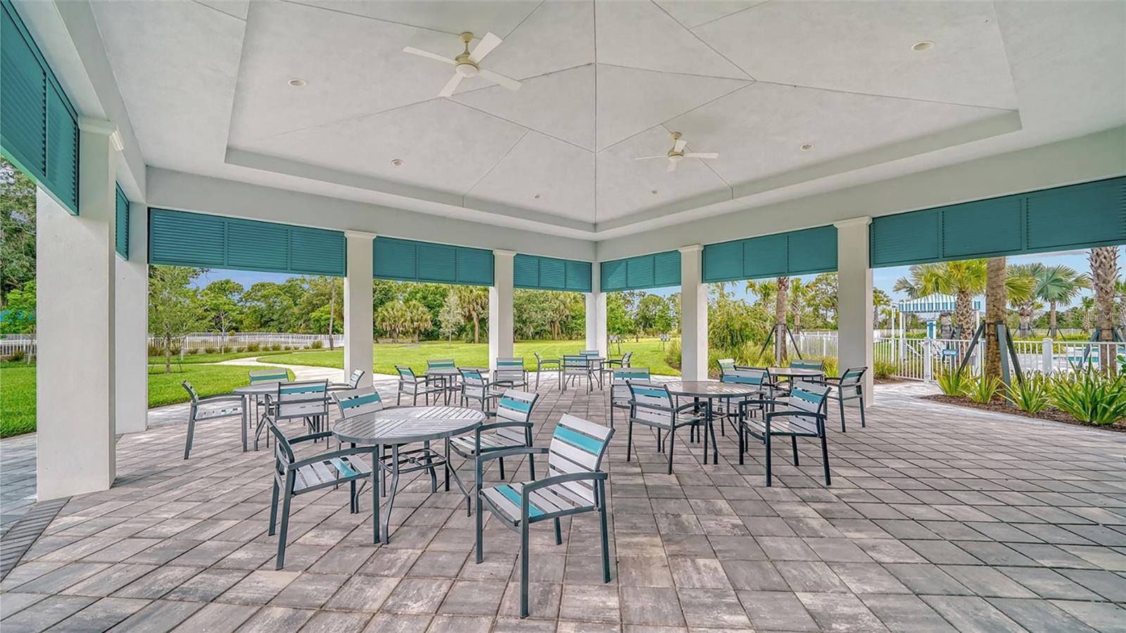 Image 42 of 44 For 10016 Lake Wales Circle