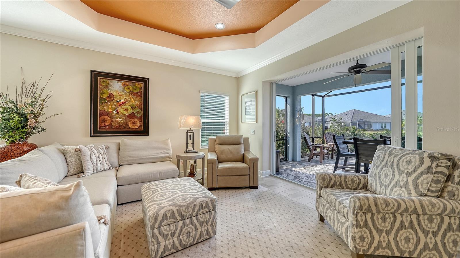 Image 8 of 44 For 10016 Lake Wales Circle