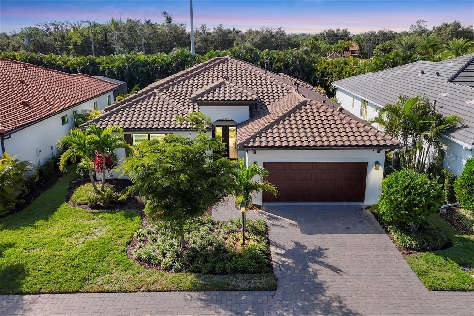 Details for 8020 Clearwater Court, SARASOTA, FL 34241