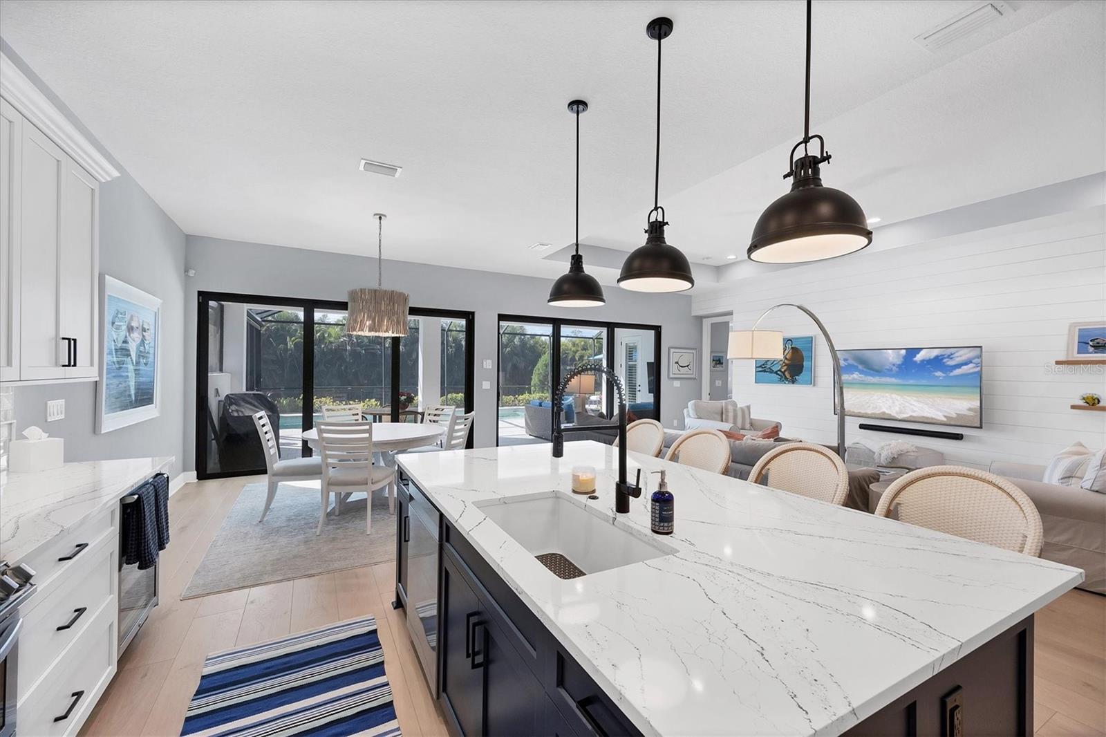 Image 11 of 43 For 8020 Clearwater Court