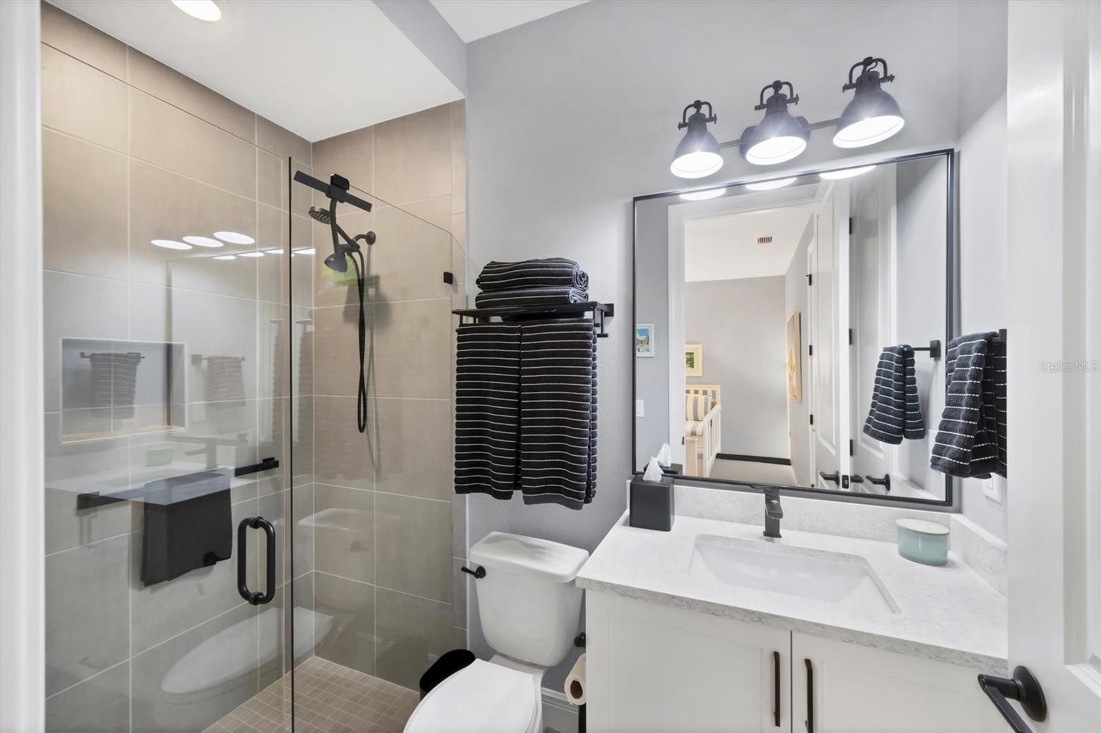 Image 20 of 43 For 8020 Clearwater Court