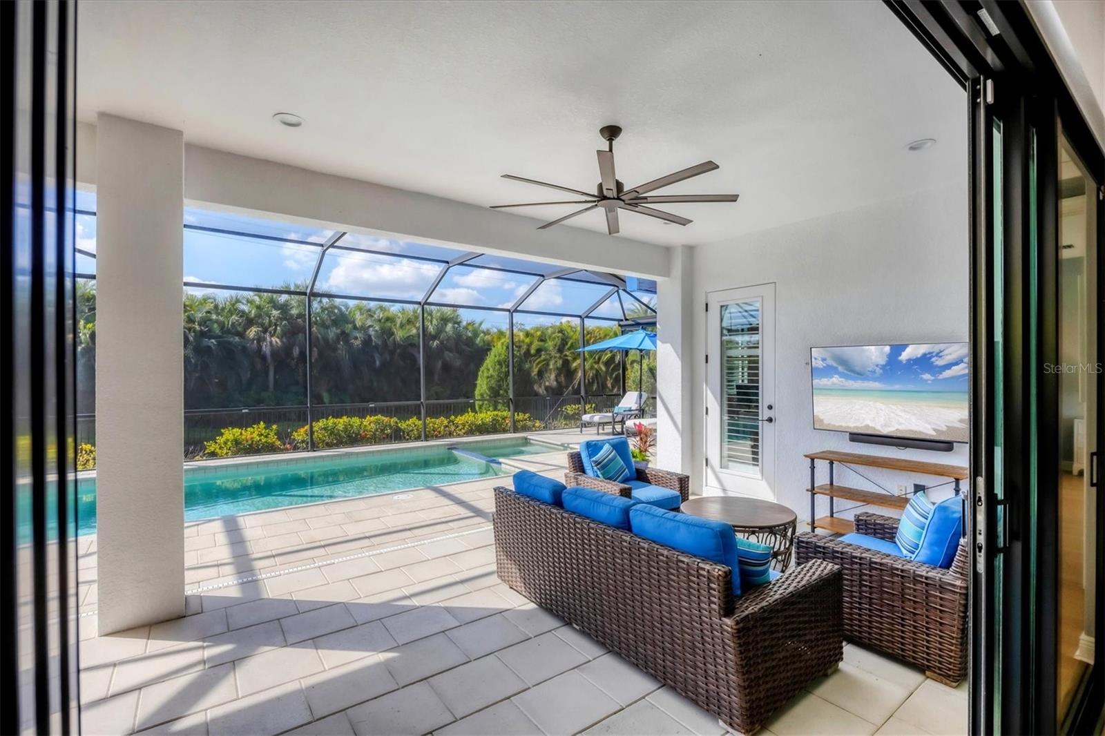 Image 25 of 43 For 8020 Clearwater Court