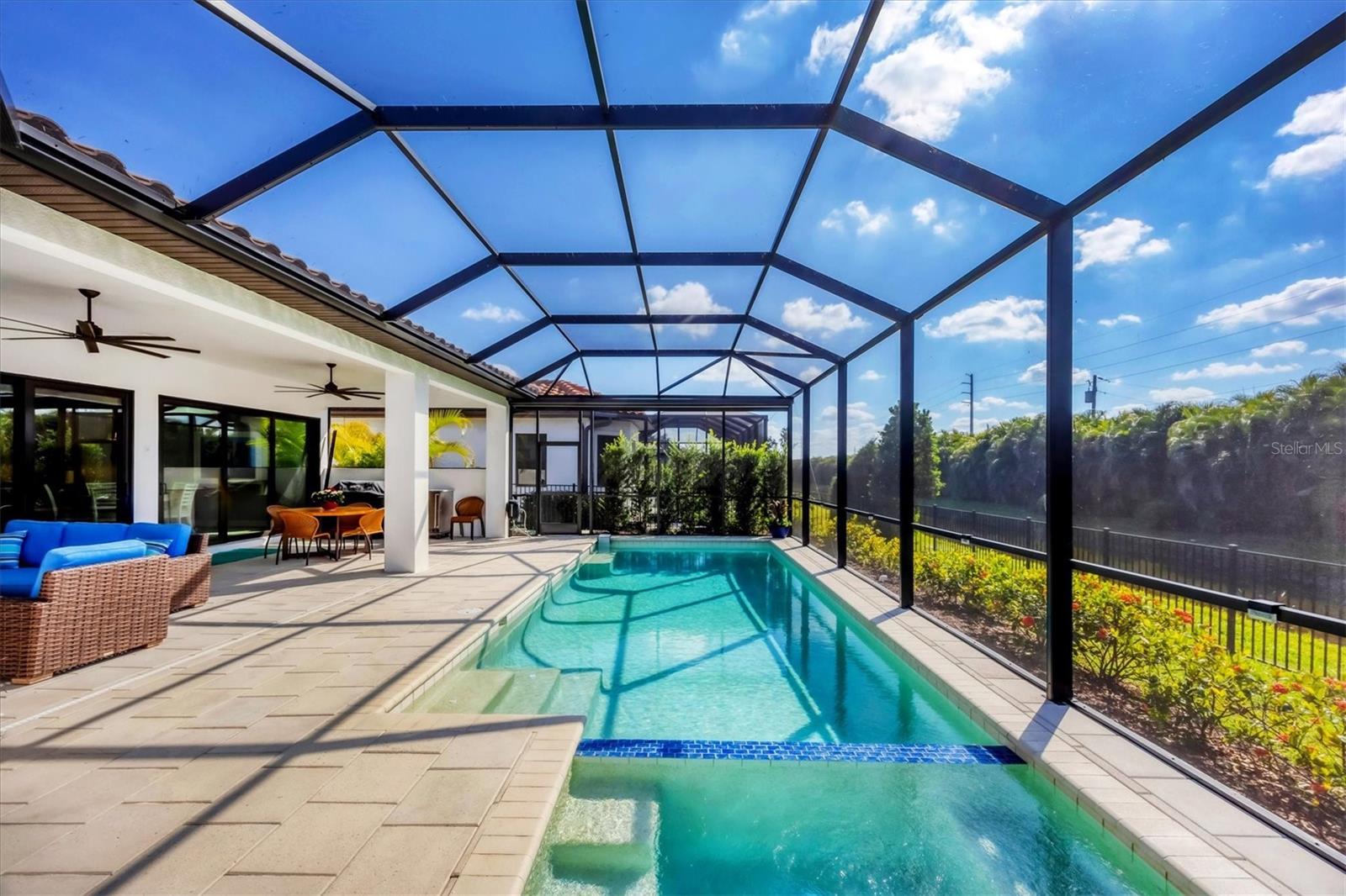 Image 29 of 43 For 8020 Clearwater Court