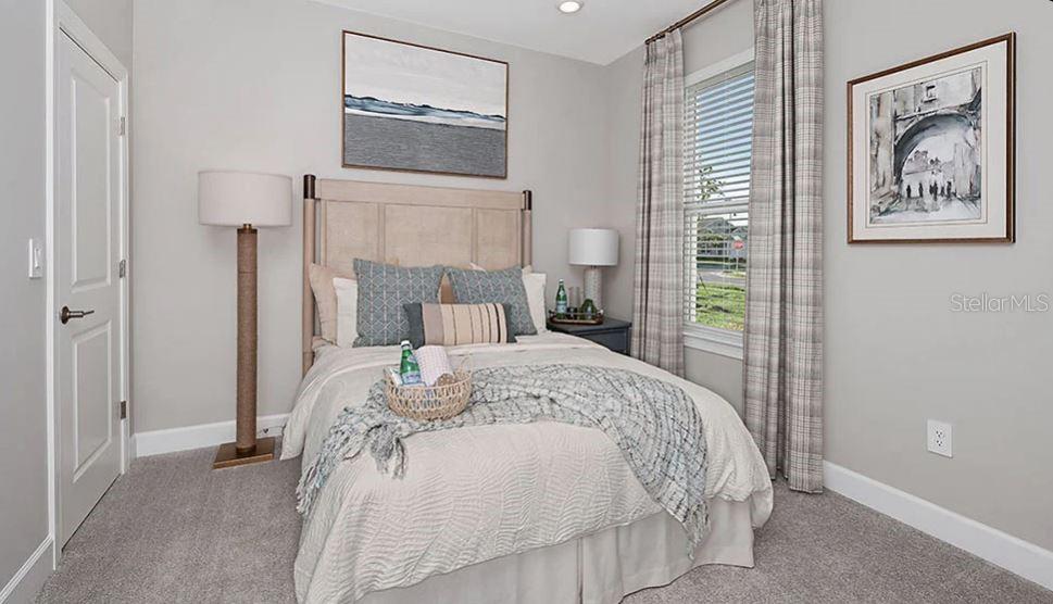 Image 12 of 18 For 16072 Ivy Ridge Court