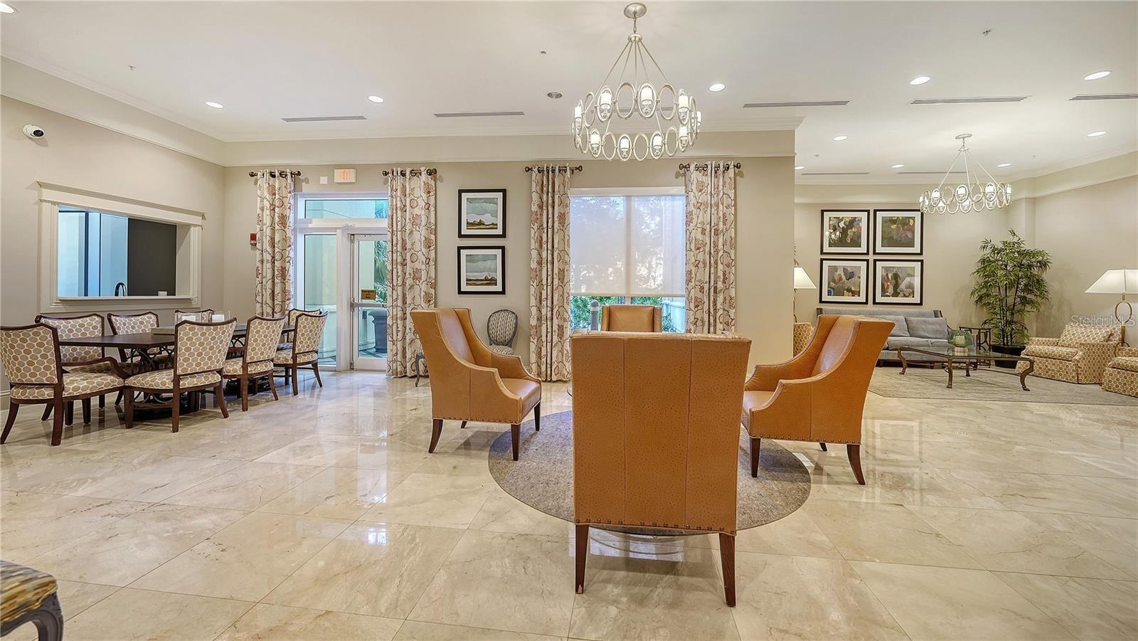 Image 23 of 32 For 800 Tamiami Trail 211