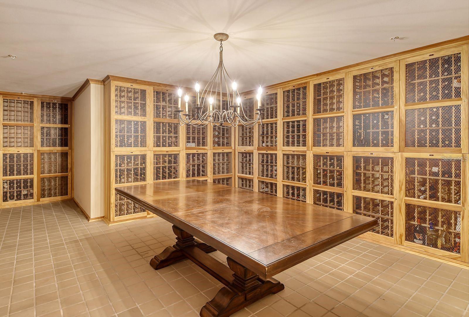 Image 30 of 32 For 800 Tamiami Trail 211