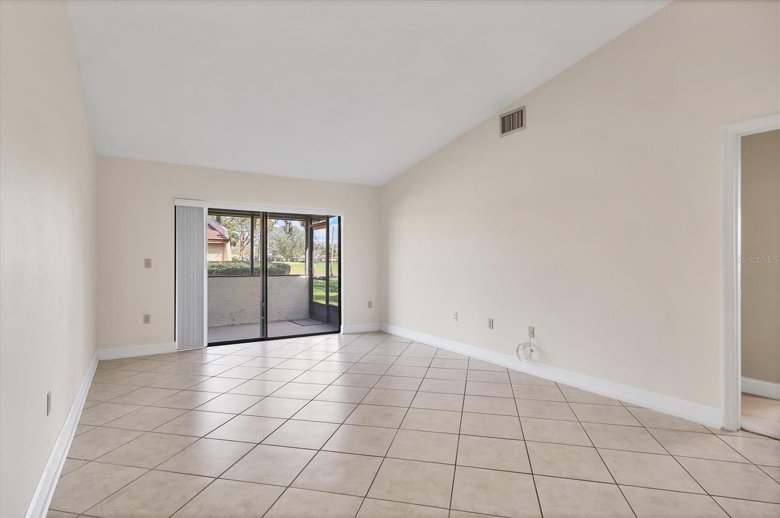 Image 4 of 77 For 3629 Longmeadow 38