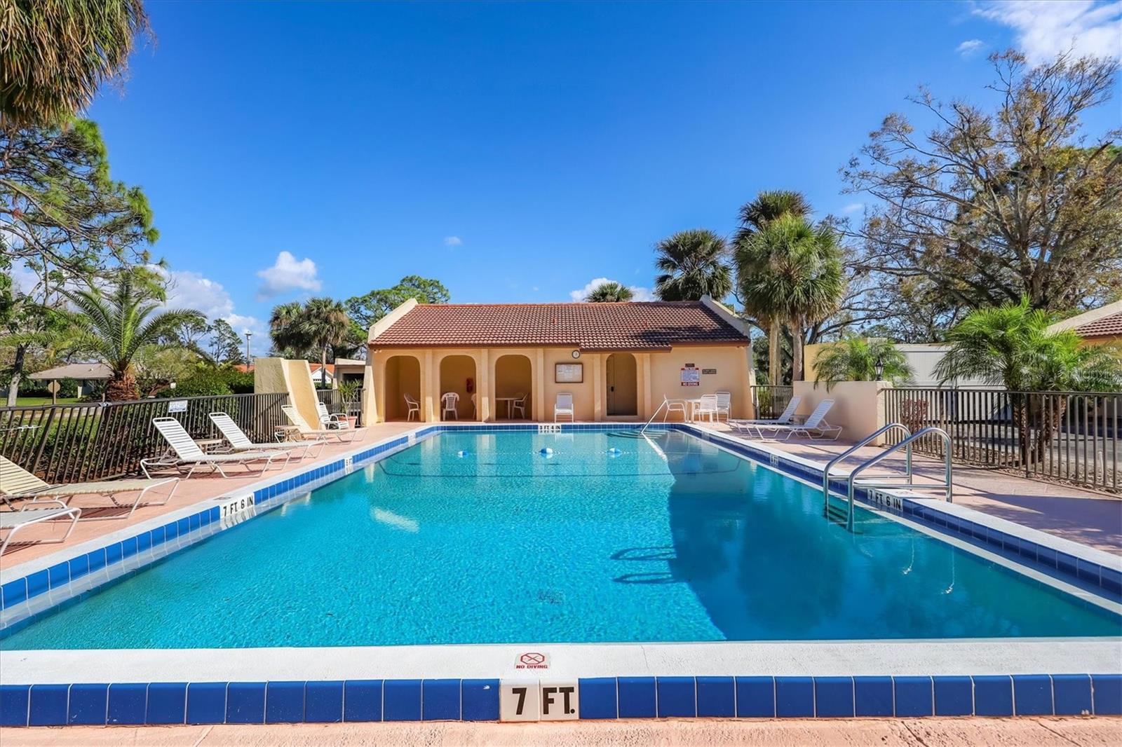 Image 40 of 77 For 3629 Longmeadow 38