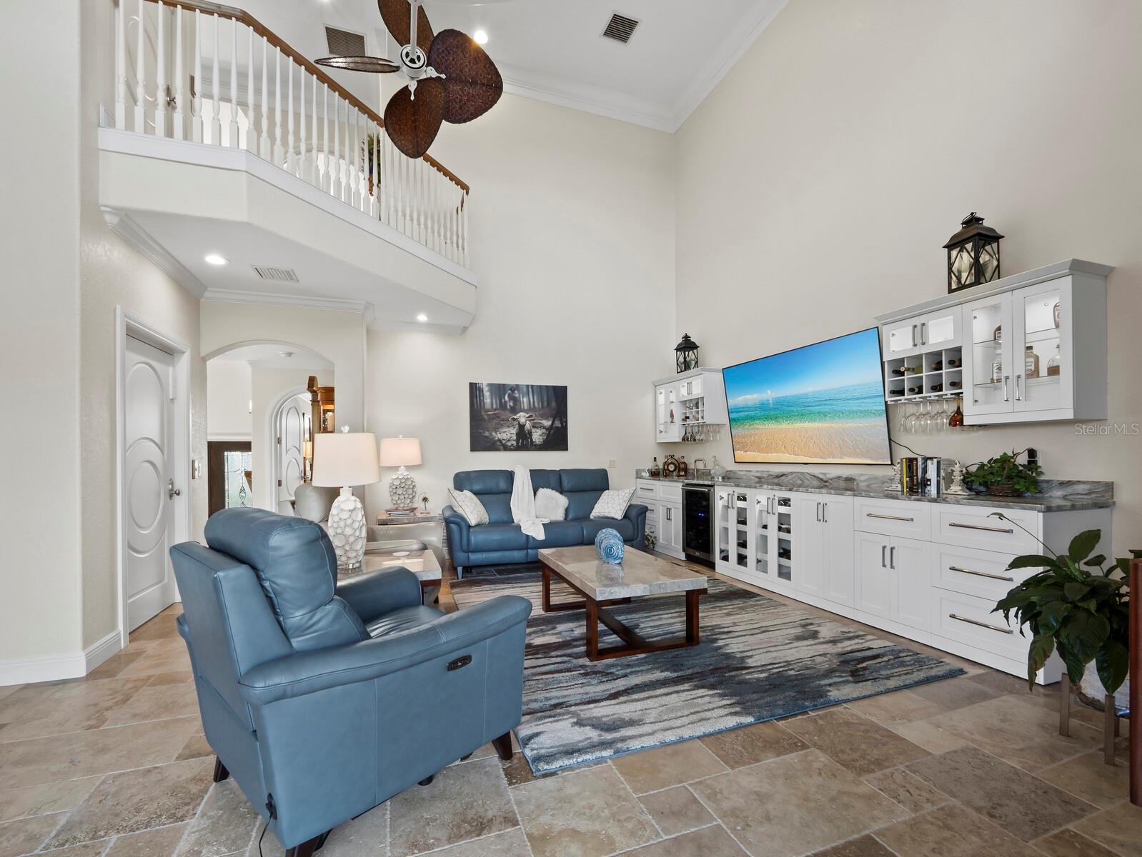 Image 13 of 75 For 651 Broadway Street