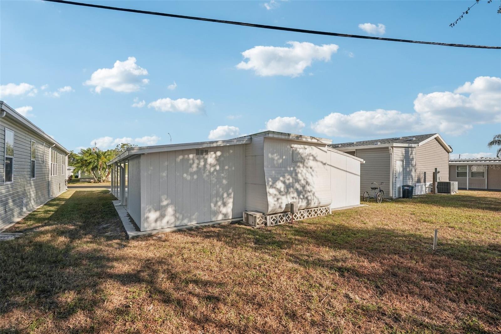 Image 22 of 24 For 111 Lakeview Drive